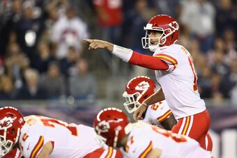 FOXBORO, MA - SEPTEMBER 07:  Alex Smith #11 of the Kansas City Chiefs gestures at the line of scrimmage during the second half against the New England Patriots at Gillette Stadium on September 7, 2017 in Foxboro, Massachusetts.  (Photo by Maddie Meyer/Get