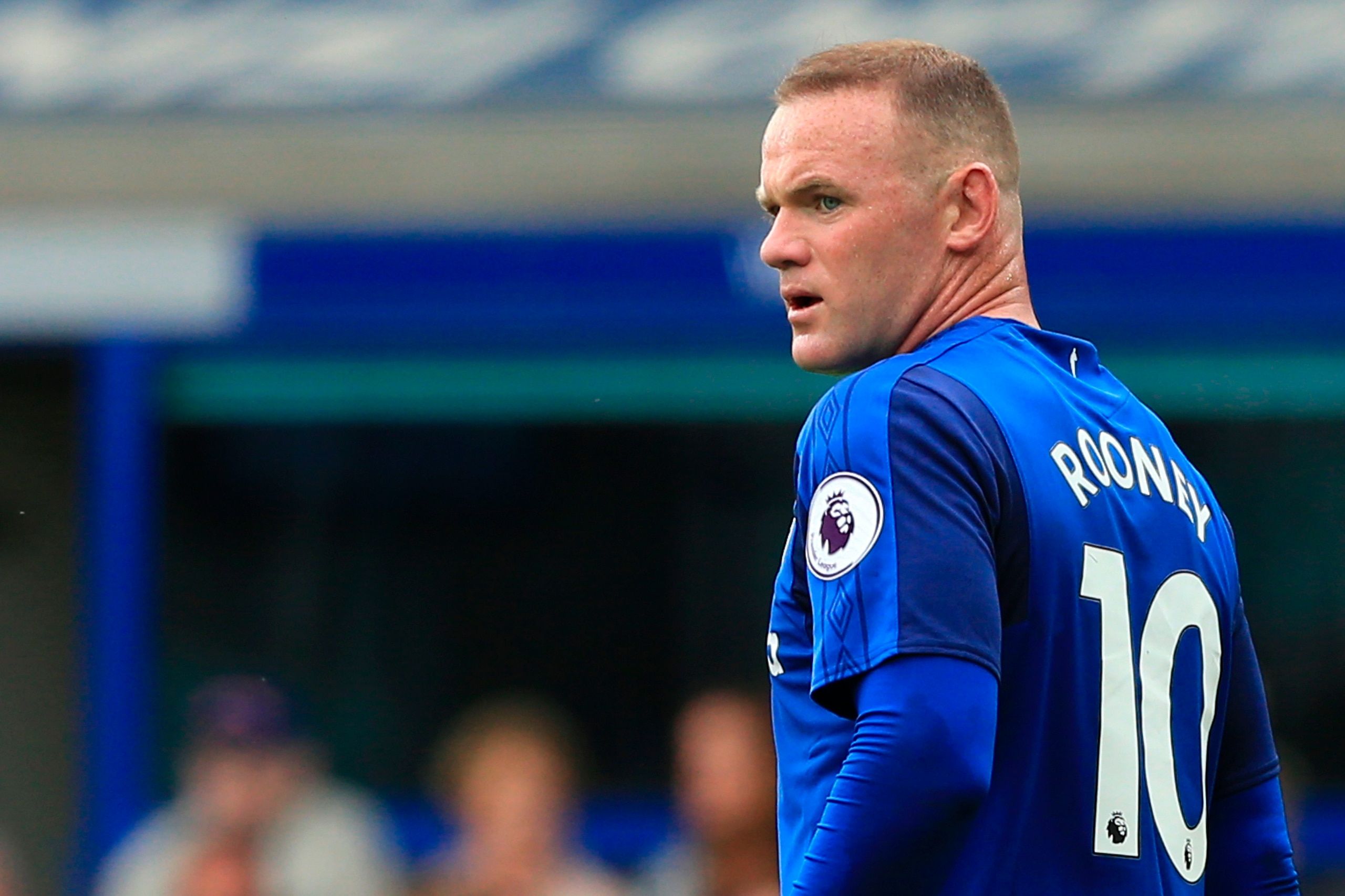 Everton's English striker Wayne Rooney looks on during the English Premier League football match between Everton and Tottenham Hotspur at Goodison Park in Liverpool, north west England on September 9, 2017. / AFP PHOTO / Lindsey PARNABY / RESTRICTED TO ED Everton's English striker Wayne Rooney looks on during the English Premier League football match between Everton and Tottenham Hotspur at Goodison Park in Liverpool, north west England on September 9, 2017. / AFP PHOTO / Lindsey PARNABY / RESTRICTED TO ED