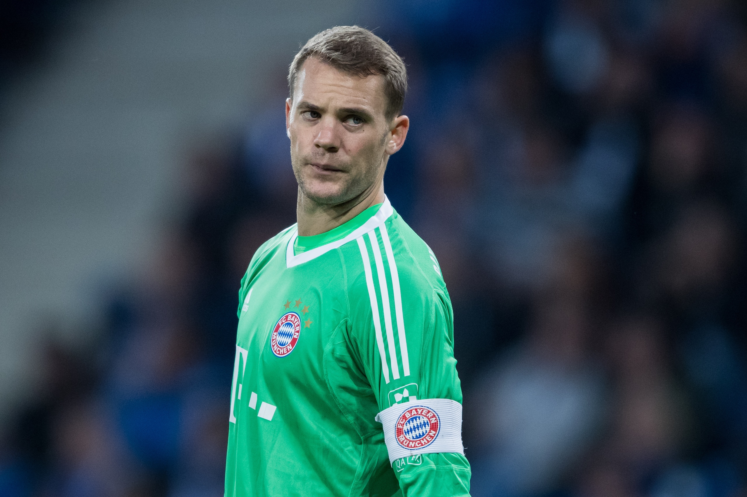 SINSHEIM, GERMANY - SEPTEMBER 09: Goalkeeper Manuel Neuer of Muenchen looks on during the Bundesliga match between TSG 1899 Hoffenheim and FC Bayern Muenchen at Wirsol Rhein-Neckar-Arena on September 9, 2017 in Sinsheim, Germany. (Photo by Simon Hofmann/G