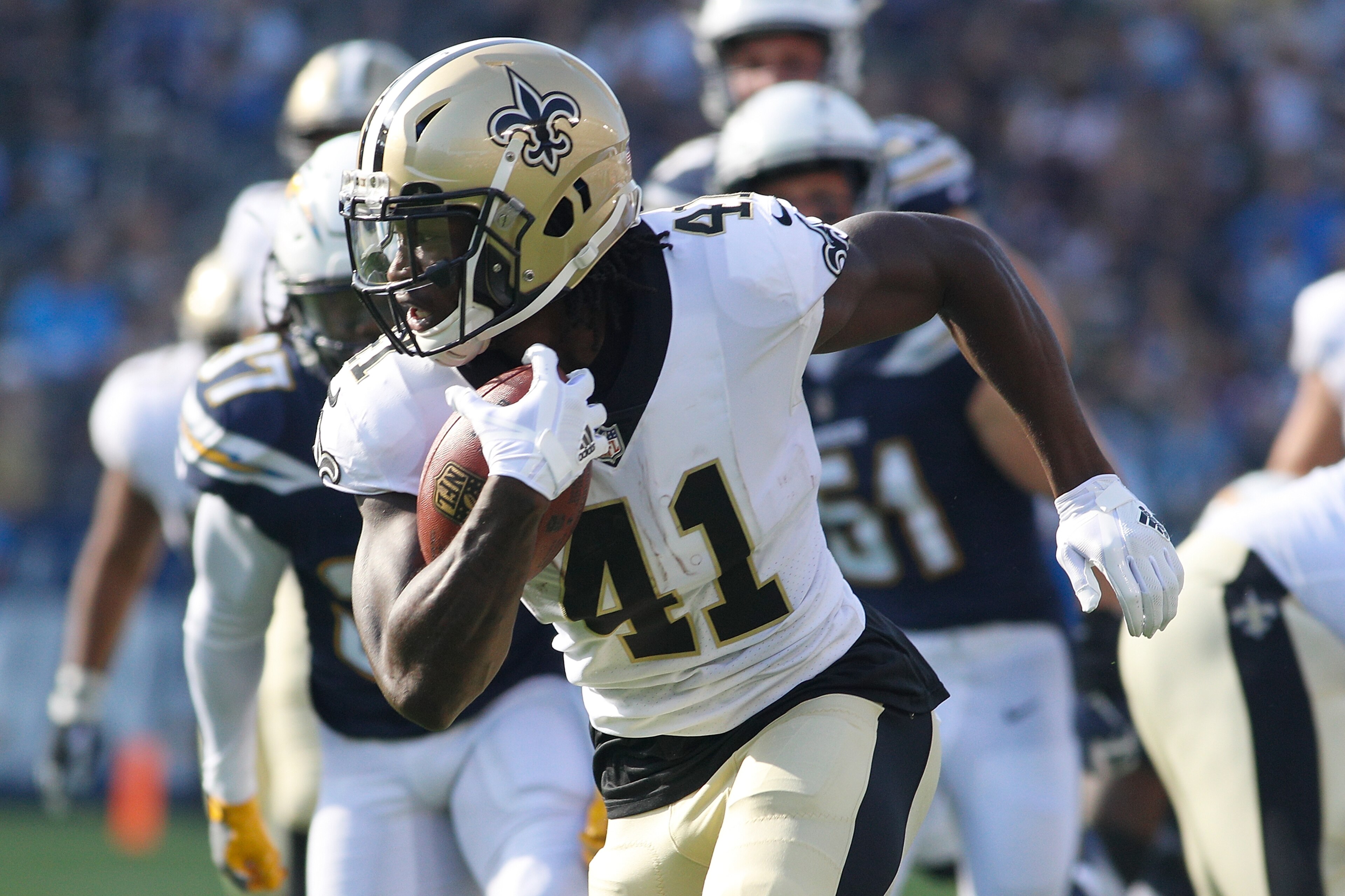 CARSON, CA - AUGUST 20:  Alvin Kamara #41 of the New Orleans Saints runs the ball down field during the first quarter of the game against the Los Angeles Chargers at the StubHub Center on August 20, 2017 in Carson, California.  (Photo by Josh Lefkowitz/Ge