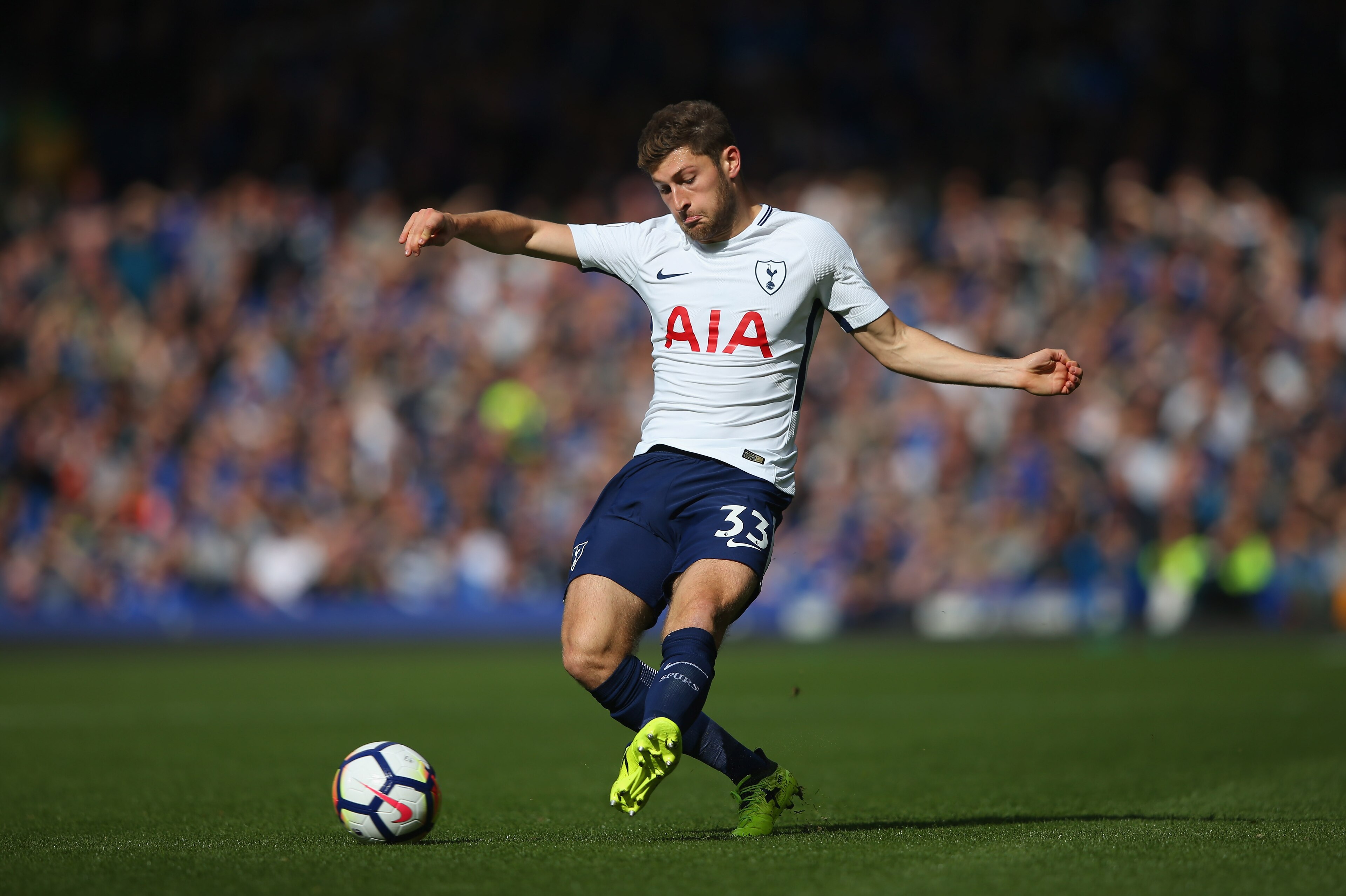 LIVERPOOL, ENGLAND - SEPTEMBER 09:  Ben Davies of Tottenham Hotspur during the Premier League match between Everton and Tottenham Hotspur at Goodison Park on September 9, 2017 in Liverpool, England.  (Photo by Alex Livesey/Getty Images)