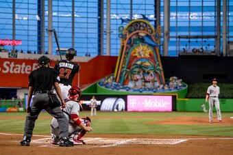 MIAMI, FL - SEPTEMBER 02: Giancarlo Stanton #27 of the Miami Marlins hits a home run during the first inning of the game against the Philadelphia Phillies at Marlins Park on September 2, 2017 in Miami, Florida. (Photo by Rob Foldy/Miami Marlins via Getty 