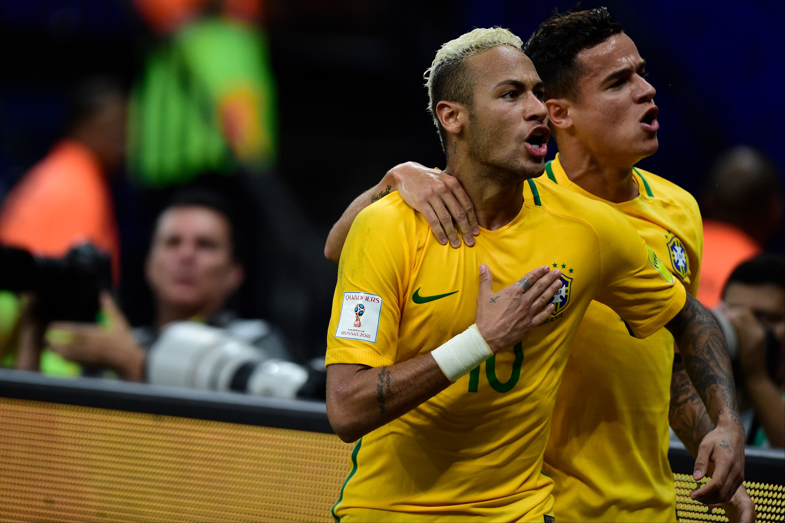 MANAUS, BRAZIL - SEPTEMBER 06: Neymar player of Brazil celebrates his goal during 2018 FIFA World Cup Russia qualification match between Brazil and Colombia at Arena da Amazonia at Arena da Amazonia on September 6, 2016 in Manaus, Brazil. (Photo by Bruno 
