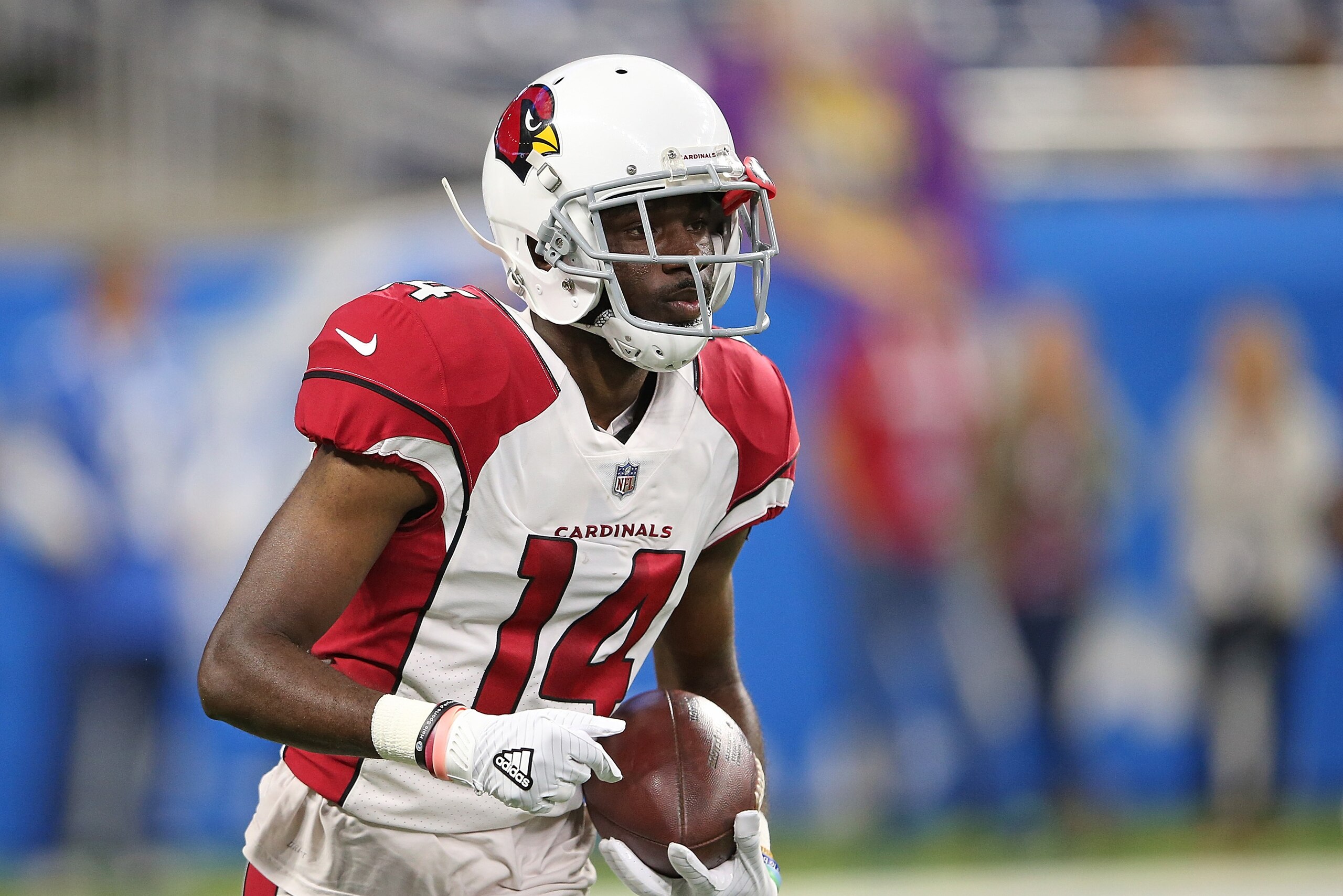 DETROIT, MI - SEPTEMBER 10: J.J. Nelson #14 of the Arizona Cardinals warms up prior to the start of the game against the Detroit Lions at Ford Field on September 10, 2017 in Detroit, Michigan. Detroit defeated Arizona 35-23. (Photo by Leon Halip/Getty Ima