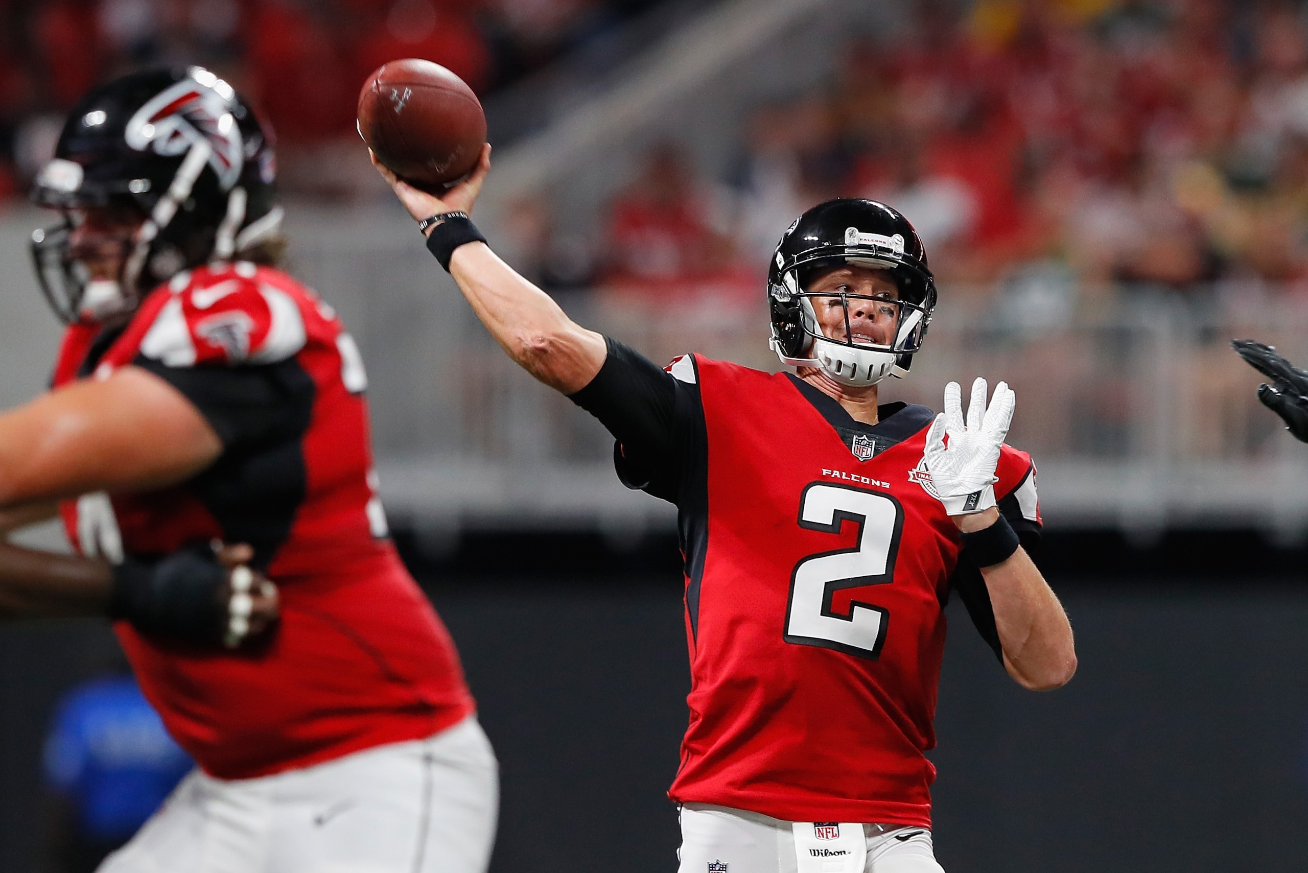 ATLANTA, GA - SEPTEMBER 17:  Matt Ryan #2 of the Atlanta Falcons throws a pass during the second half against the Green Bay Packers at Mercedes-Benz Stadium on September 17, 2017 in Atlanta, Georgia.  (Photo by Kevin C. Cox/Getty Images)