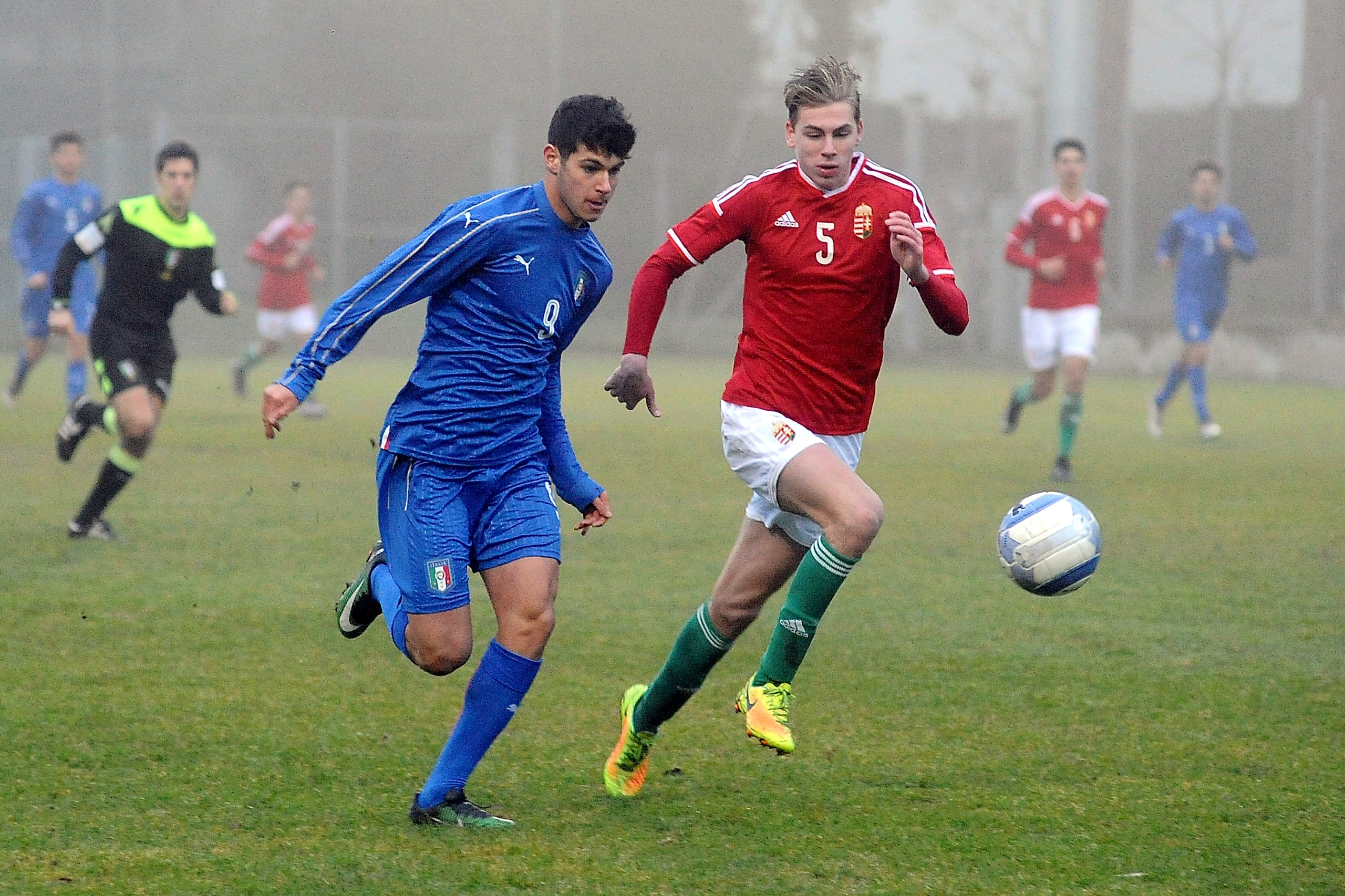 CERVIA, ITALY - DECEMBER 14:  Pietro Pellegri of Italy during the International Friendly match between Italy U17 and Hungary U17 at Stadio Germano Todoli on December 14, 2016 in Cervia, Italy.  (Photo by Roberto Serra/Iguana Press/Getty Images)