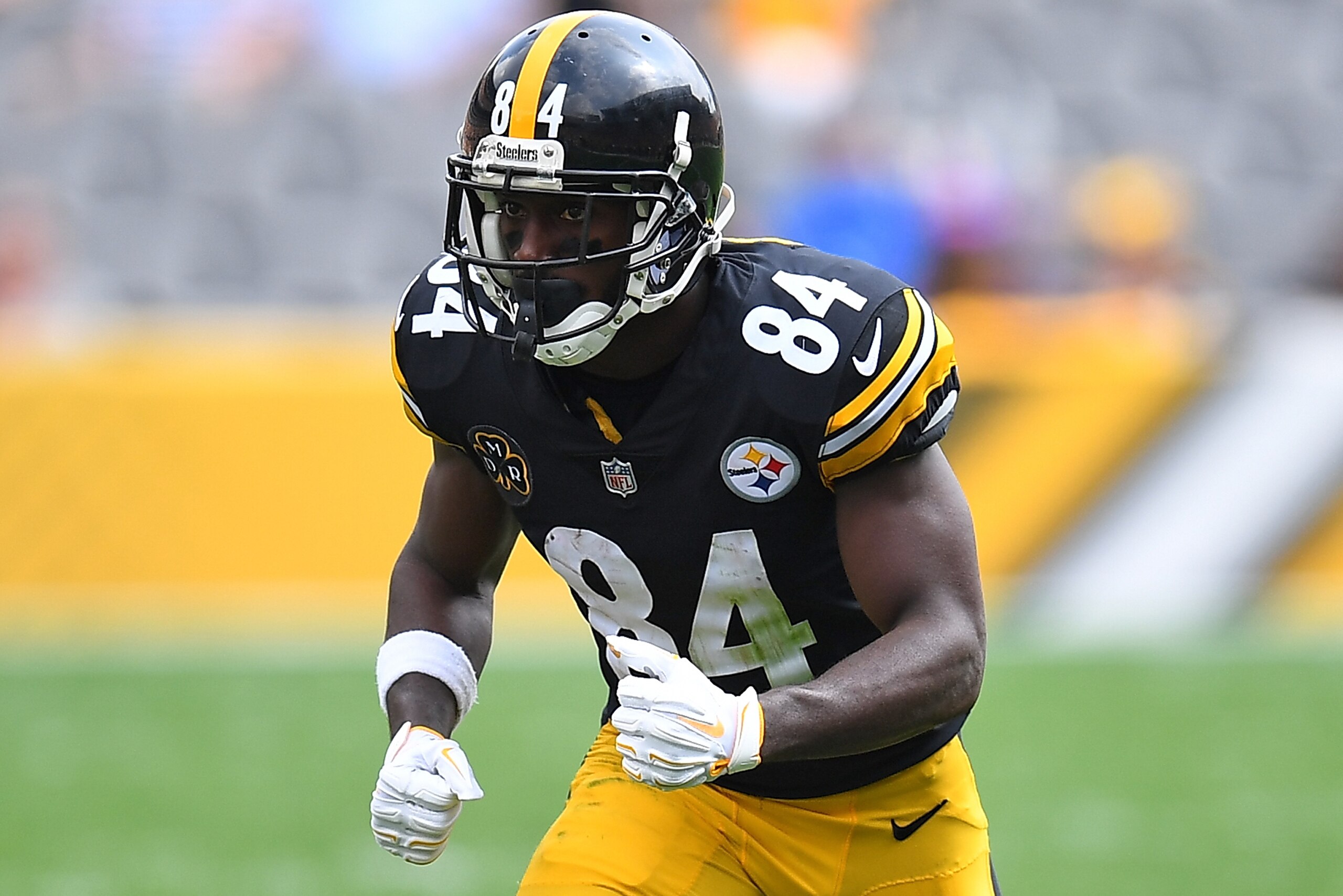 PITTSBURGH, PA - SEPTEMBER 17:  Antonio Brown #84 of the Pittsburgh Steelers in action during the game against the Minnesota Vikings at Heinz Field on September 17, 2017 in Pittsburgh, Pennsylvania. (Photo by Joe Sargent/Getty Images)