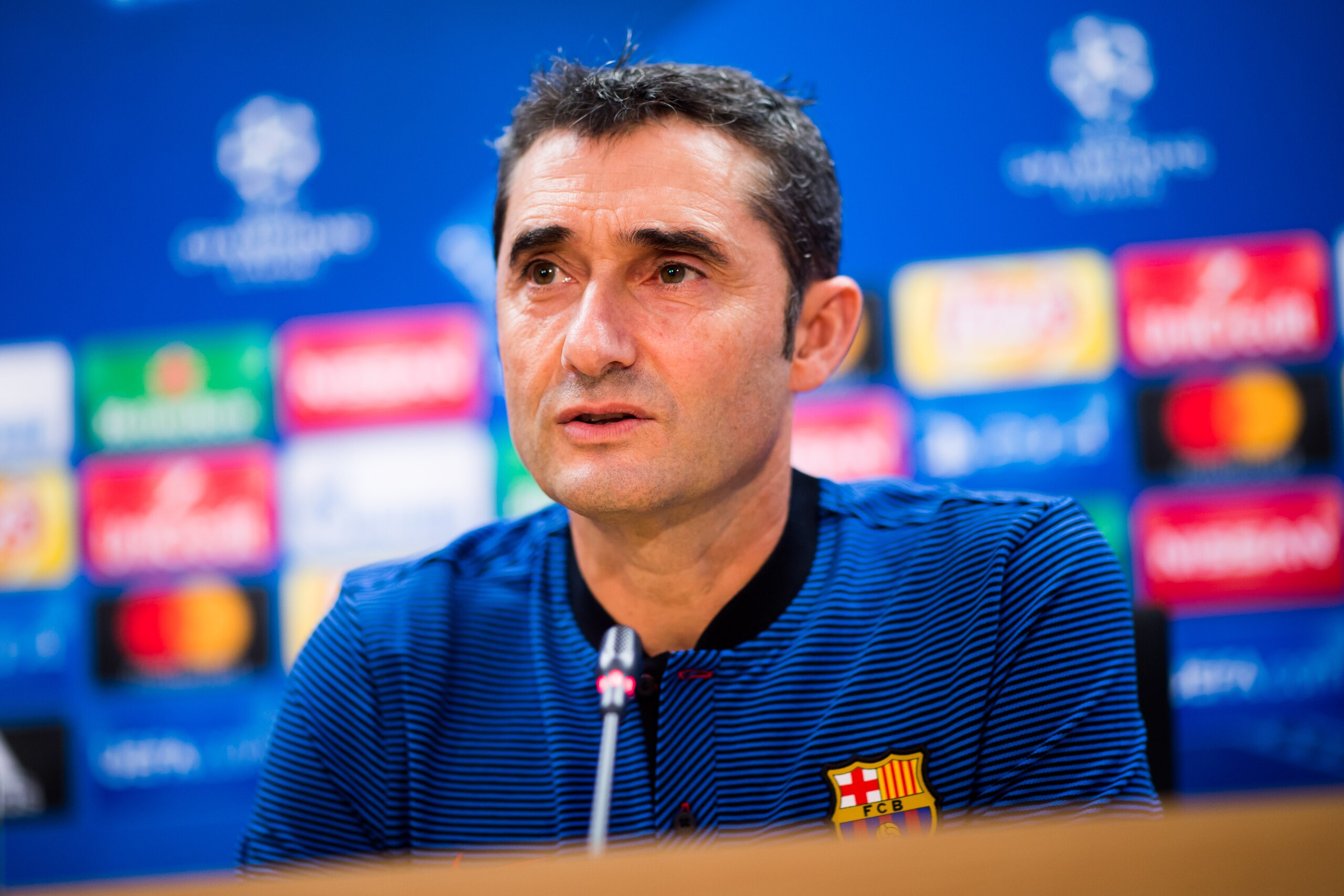 BARCELONA, SPAIN - SEPTEMBER 11:  Head coach Ernesto Valverde of FC Barcelona faces the media during a press conference, on the eve of their UEFA Champions League Group D match against Juventus, on September 11, 2017 in Barcelona, Spain.  (Photo by Alex C