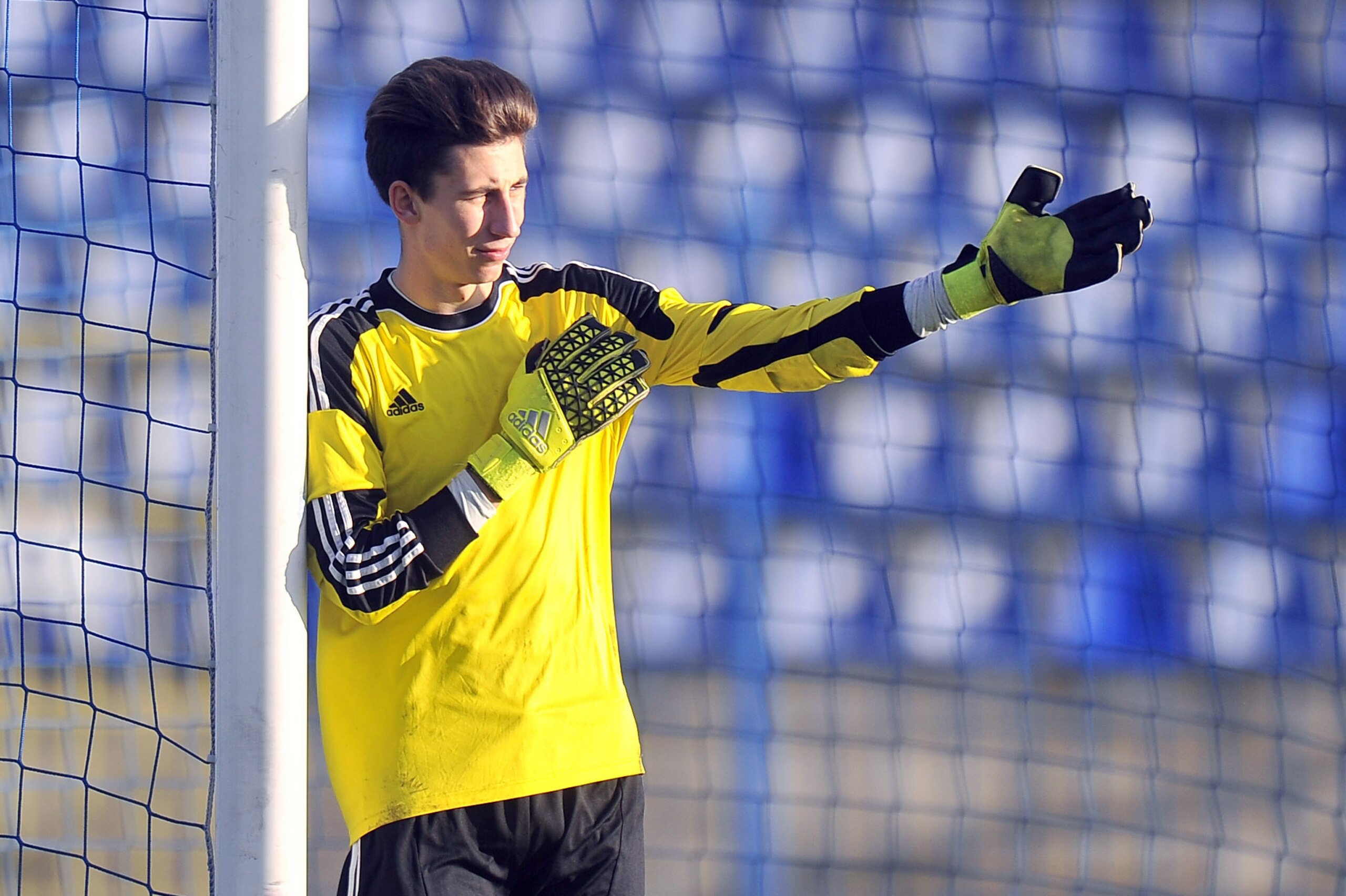 2015.11.14 CHORZOW'nPILKA NOZNA 3 TRZECIA LIGA SEZON 2015/2016 MECZ RUCH II CHORZOW - REKORD BIELSKO BIALA'nN/Z KAMIL GRABARA'nFOTO NORBERT BARCZYK / PRESSFOCUS/MB MEDIA