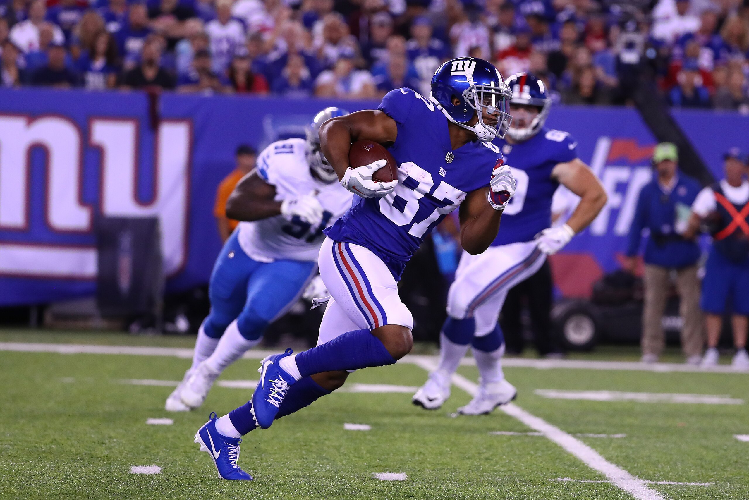 EAST RUTHERFORD, NJ - SEPTEMBER 18:  Sterling Shepard #87 of the New York Giants in action against the Detroit Lions during their game at MetLife Stadium on September 18, 2017 in East Rutherford, New Jersey.  (Photo by Al Bello/Getty Images)