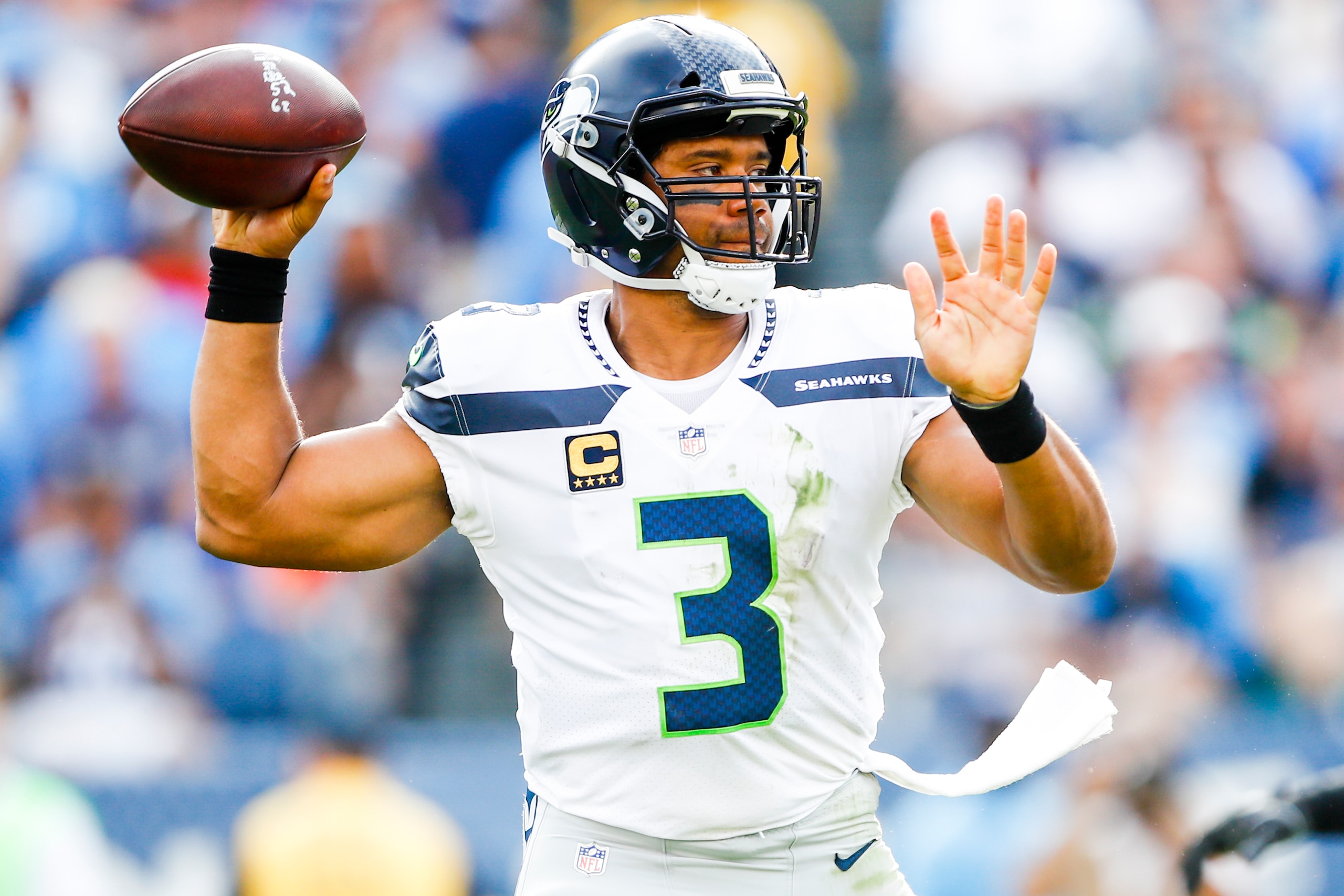 NASHVILLE, TN - SEPTEMBER 24:  Quarterback Russell Wilson #3 of the Seattle Seahawks makes a pass against the Tennessee Titans at Nissan Stadium on September 24, 2017 in Nashville, Tennessee. (Photo by Shaban Athuman/Getty Images)
