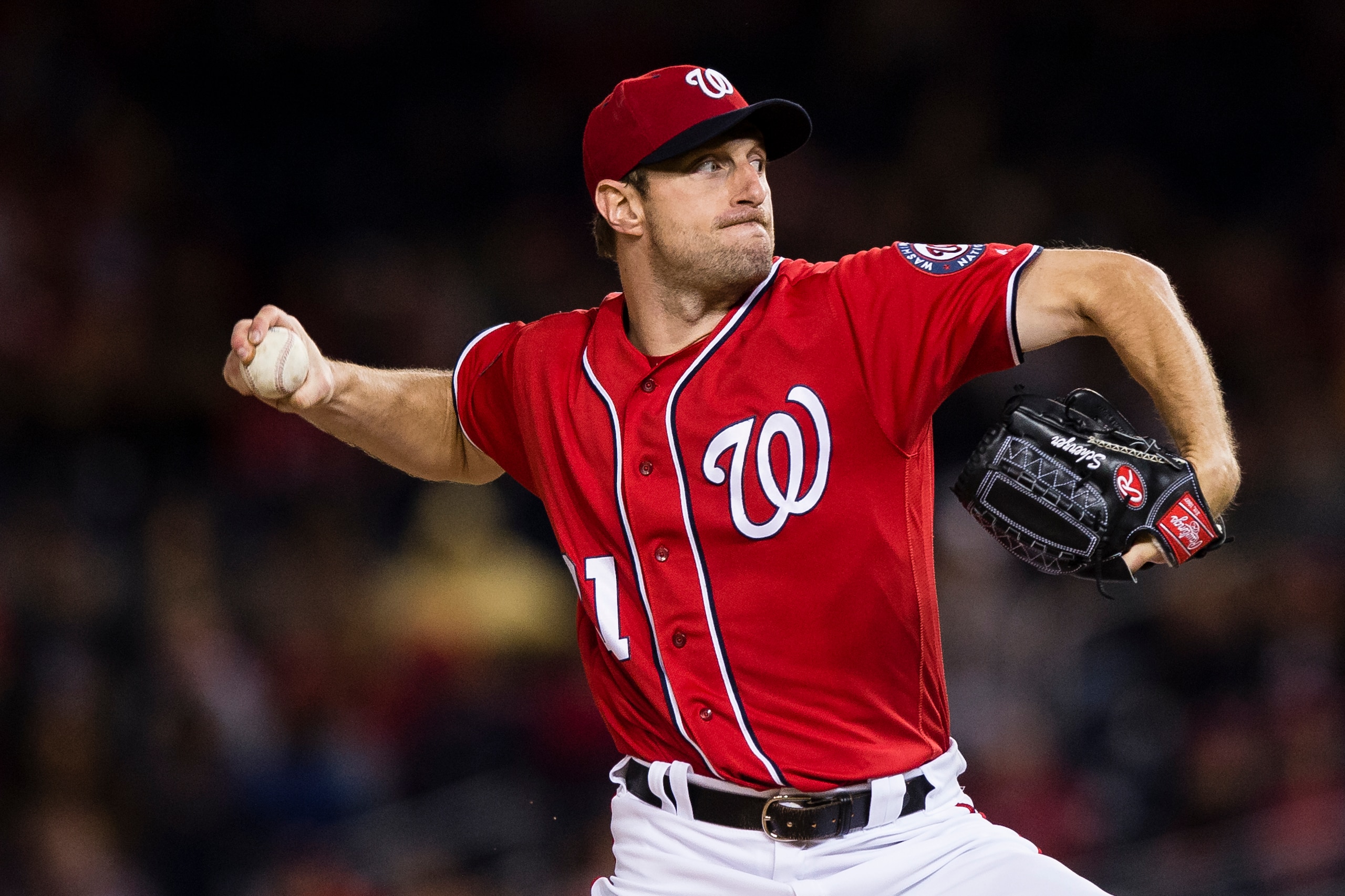 WASHINGTON, DC - SEPTEMBER 30: Starting pitcher Max Scherzer #31 of the Washington Nationals pitches in the second inning against the Pittsburgh Pirates at Nationals Park on September 30, 2017 in Washington, DC. (Photo by Patrick McDermott/Getty Images)