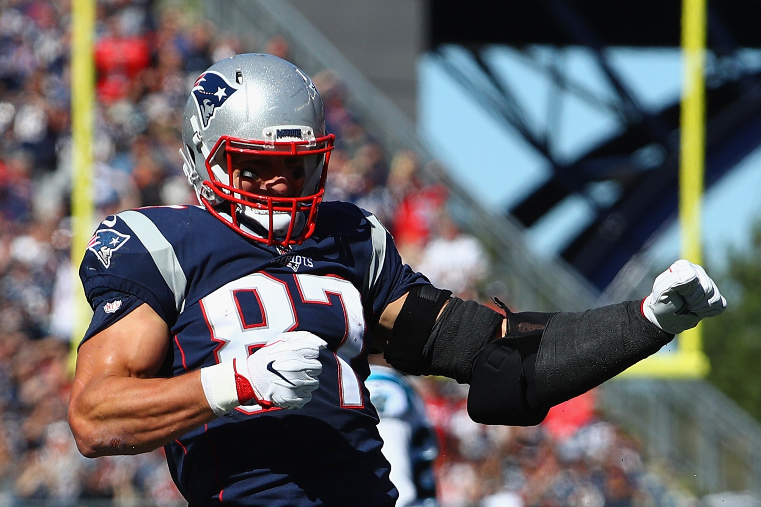 FOXBORO, MA - OCTOBER 01:  Rob Gronkowski #87 of the New England Patriots reacts after a play during the first half against the Carolina Panthers at Gillette Stadium on October 1, 2017 in Foxboro, Massachusetts.  (Photo by Maddie Meyer/Getty Images)