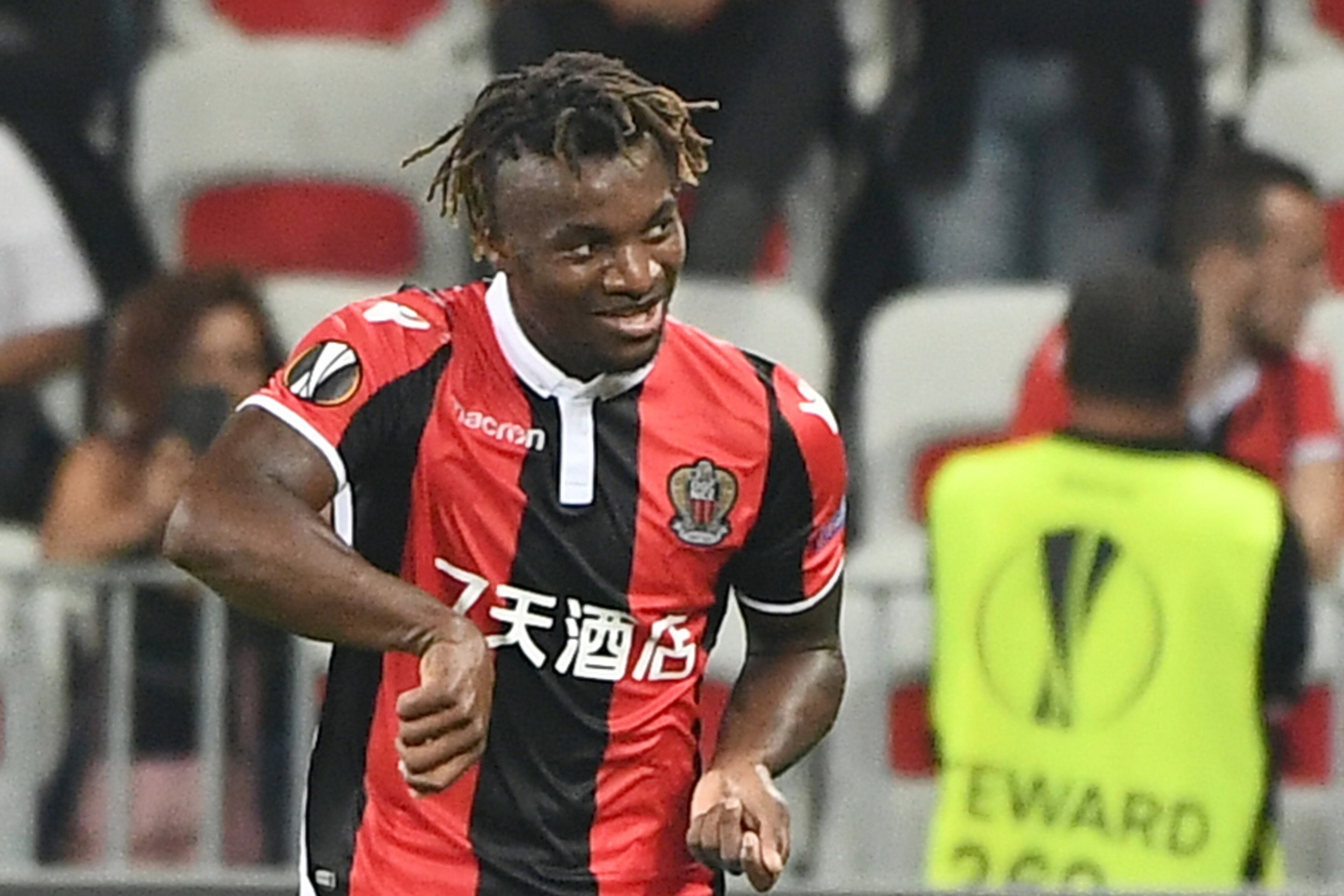 Nice's French midfielder Allan Saint-Maximin celebrates after scoring a goal during the UEFA Europa League group K football match between Nice and Vitesse Arnhem at the Allianz Riviera stadium in Nice, southeastern France, on September 28, 2017.  / AFP PH