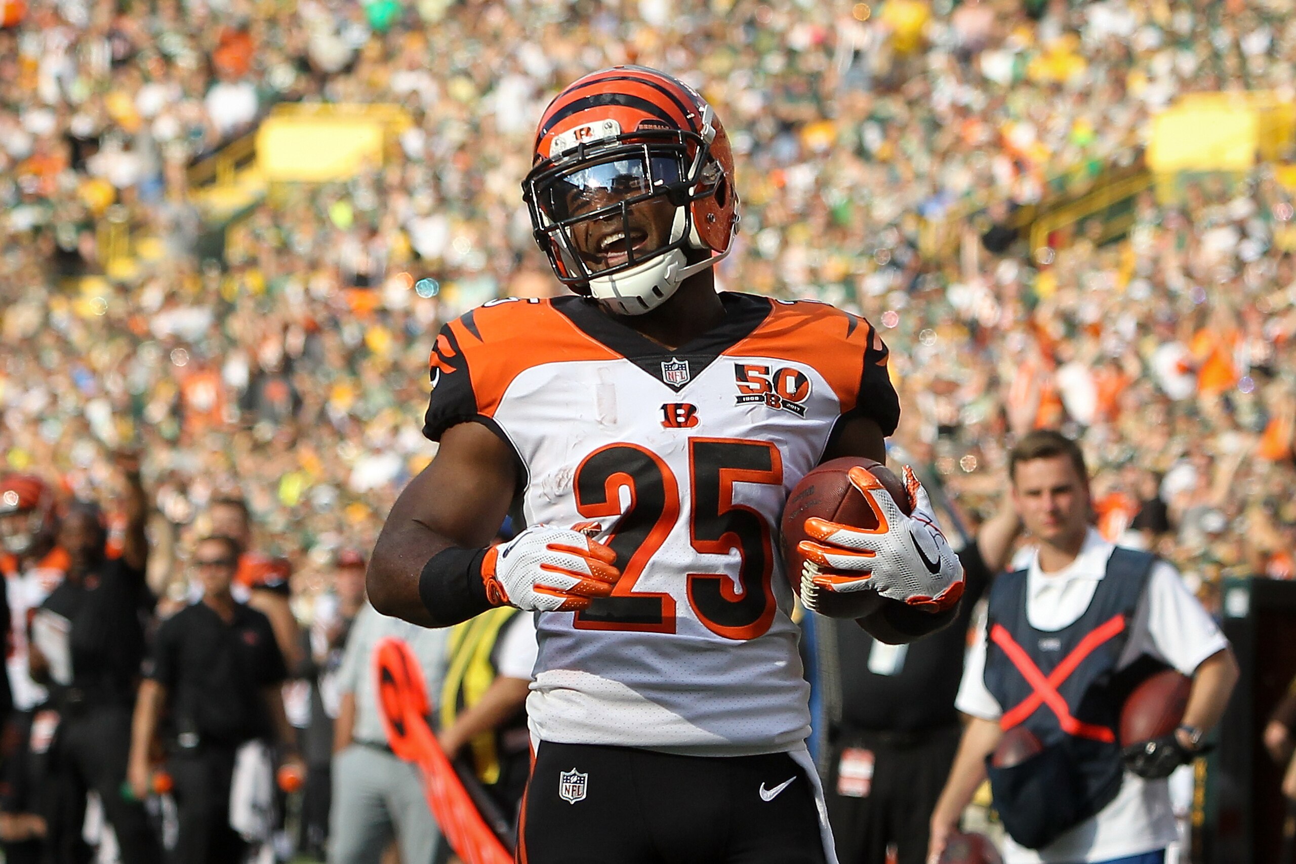 GREEN BAY, WI - SEPTEMBER 24:  Giovani Bernard #25 of the Cincinnati Bengals celebrates after scoring a touchdown in the second quarter against the Green Bay Packers at Lambeau Field on September 24, 2017 in Green Bay, Wisconsin.  (Photo by Dylan Buell/Ge