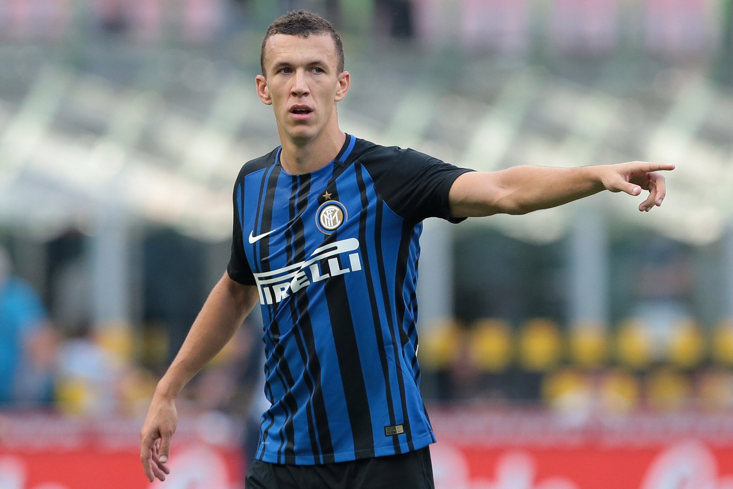 MILAN, ITALY - SEPTEMBER 24: Ivan Perisic of FC Internazionale Milano gestures during the Serie A match between FC Internazionale and Genoa CFC at Stadio Giuseppe Meazza on September 24, 2017 in Milan, Italy. (Photo by Emilio Andreoli/Getty Images) MILAN, ITALY - SEPTEMBER 24: Ivan Perisic of FC Internazionale Milano gestures during the Serie A match between FC Internazionale and Genoa CFC at Stadio Giuseppe Meazza on September 24, 2017 in Milan, Italy. (Photo by Emilio Andreoli/Getty Images)
