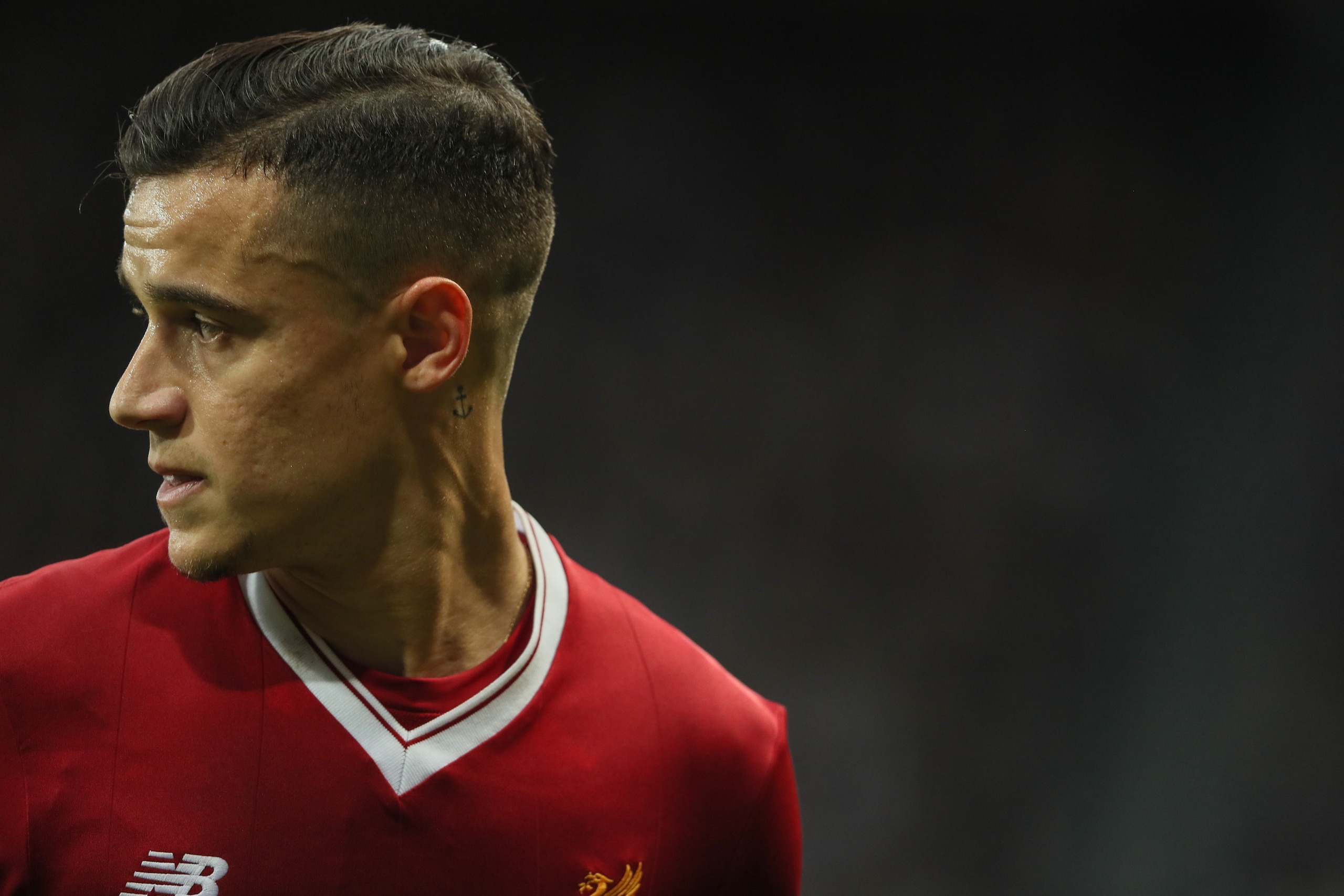 NEWCASTLE UPON TYNE, ENGLAND - OCTOBER 01: Philippe Coutinho of Liverpool during the Premier League match between Newcastle United and Liverpool at St. James Park on October 1, 2017 in Newcastle upon Tyne, England. (Photo by Matthew Ashton - AMA/Getty Ima