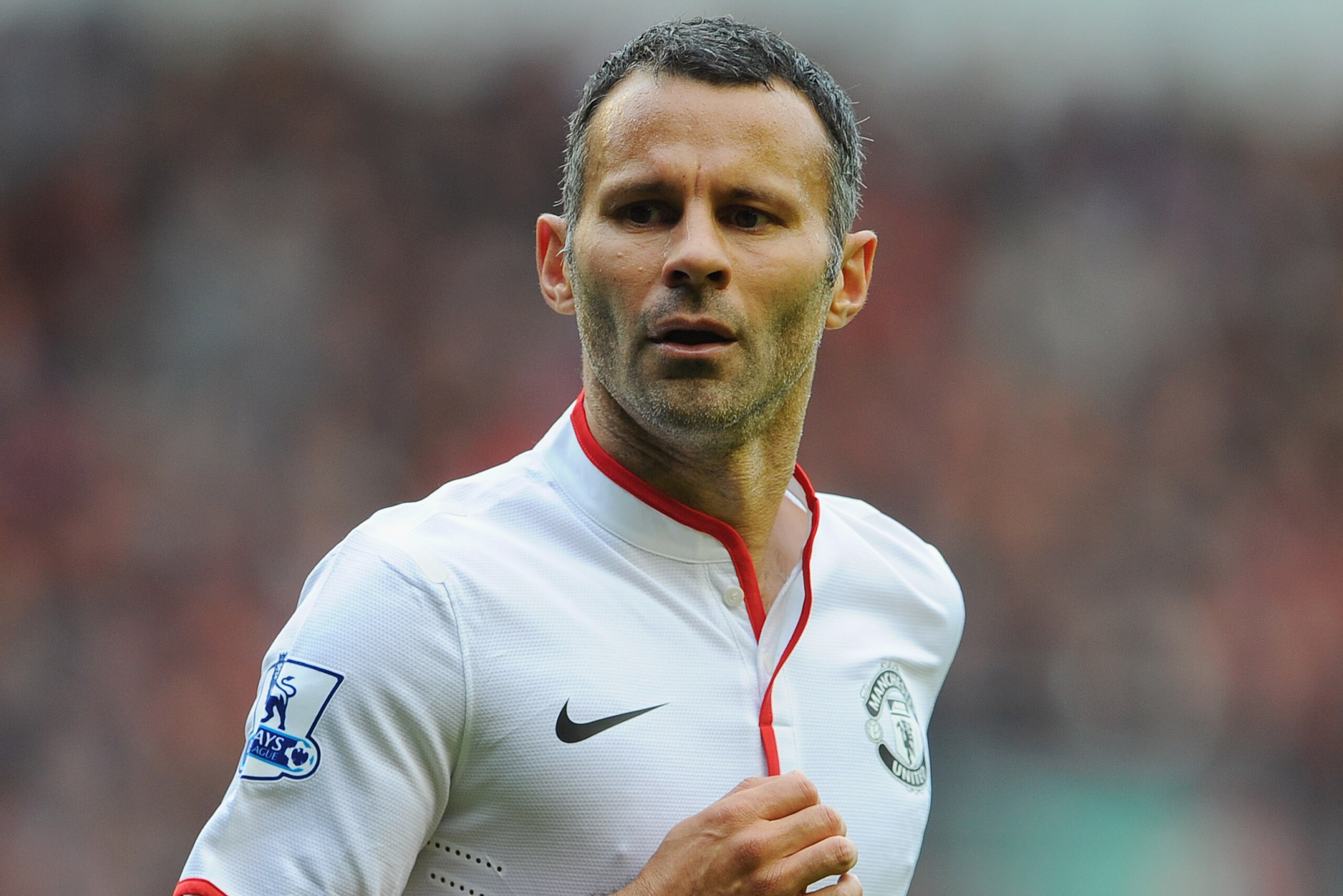 LIVERPOOL, ENGLAND - SEPTEMBER 23: Ryan Giggs of Manchester United in action during the Barclays Premier League match between Liverpool and Manchester United at Anfield on September 23, 2012 in Liverpool, England. (Photo by Michael Regan/Getty Images) LIVERPOOL, ENGLAND - SEPTEMBER 23: Ryan Giggs of Manchester United in action during the Barclays Premier League match between Liverpool and Manchester United at Anfield on September 23, 2012 in Liverpool, England. (Photo by Michael Regan/Getty Images)