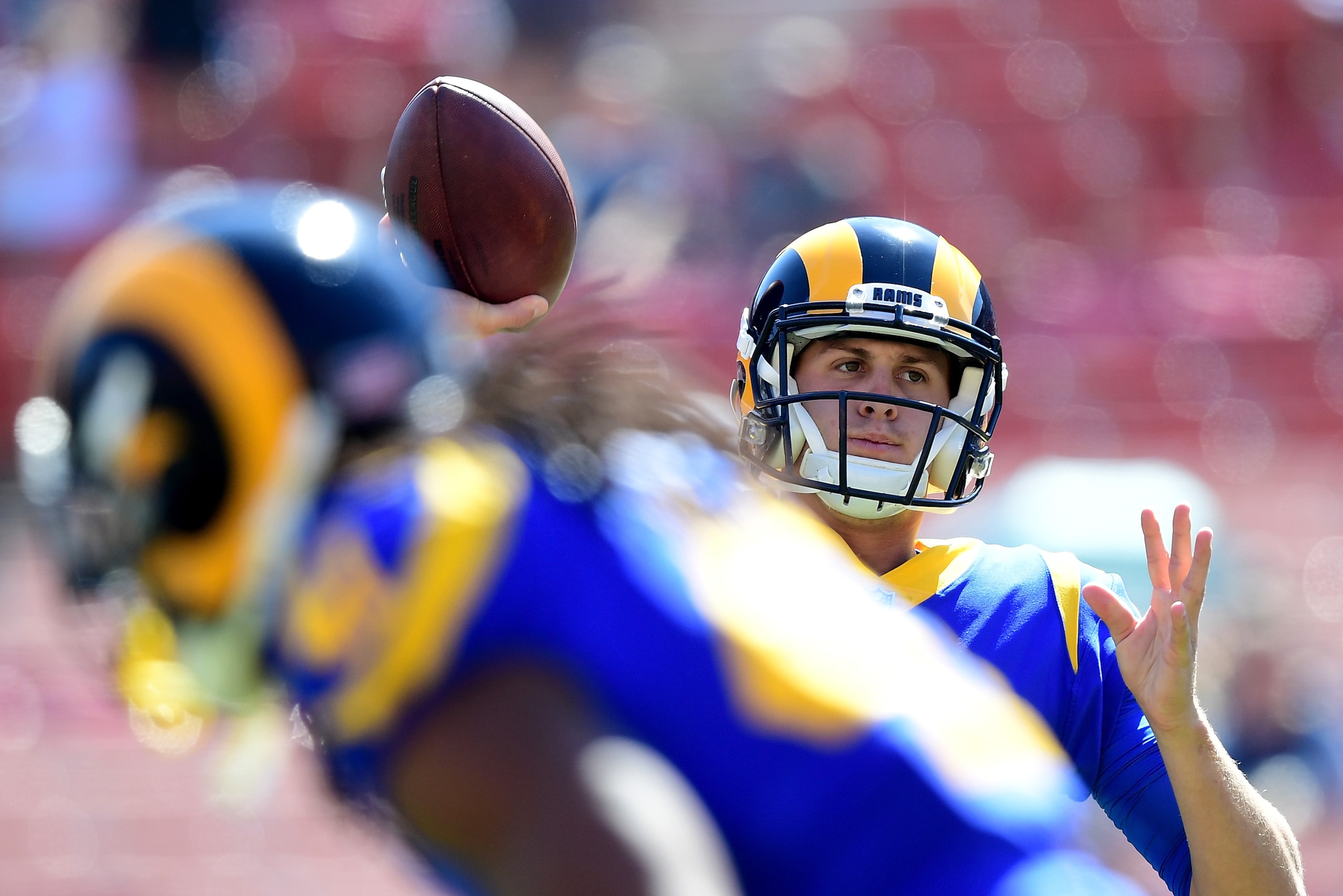 LOS ANGELES, CA - OCTOBER 08:   Jared Goff #16 of the Los Angeles Rams warms up before the game against the Seattle Seahawks at Los Angeles Memorial Coliseum on October 8, 2017 in Los Angeles, California.  (Photo by Harry How/Getty Images)