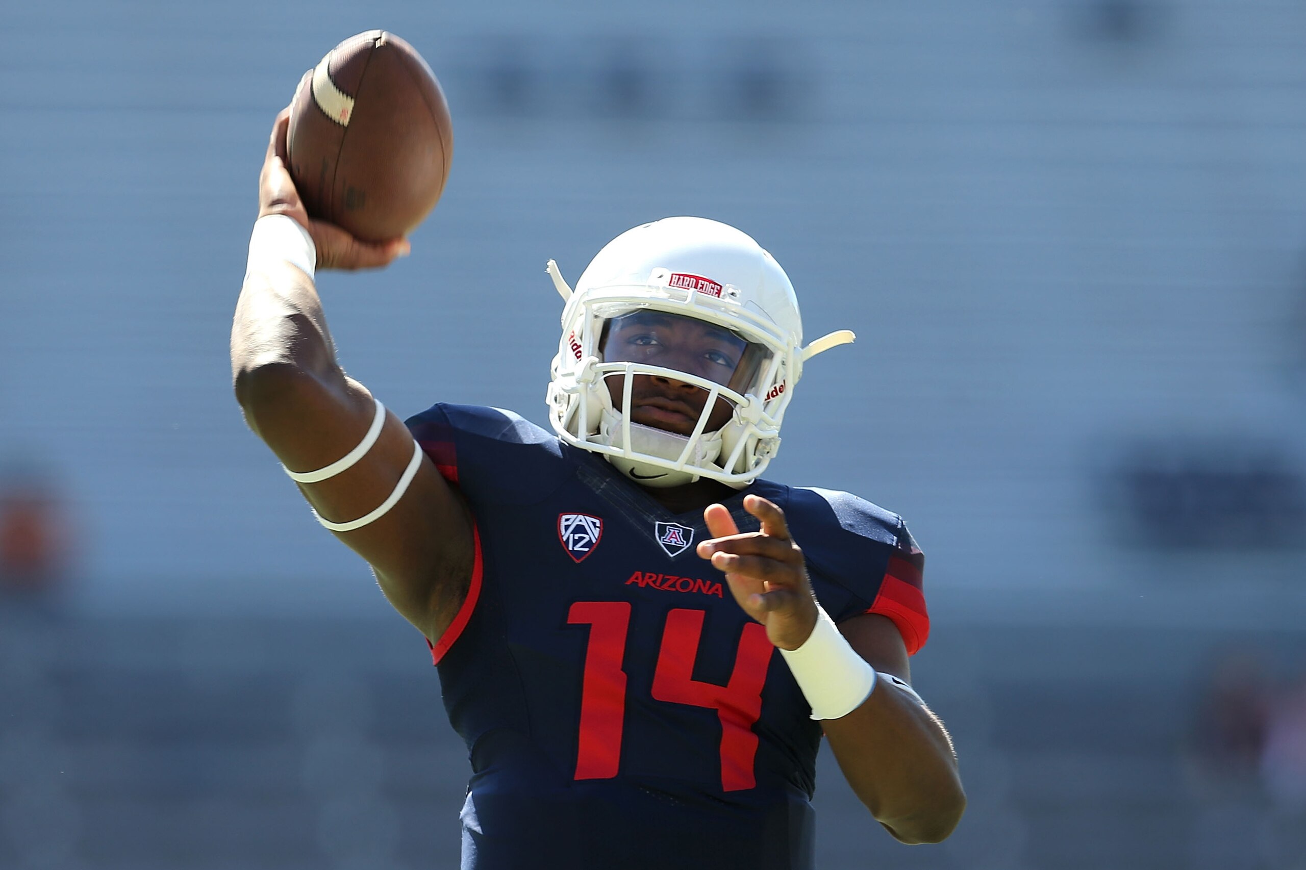 TUCSON, AZ - OCTOBER 15: Quarterback Khalil Tate #14 of the Arizona Wildcats warms up prior to the college football game against the USC Trojans at Arizona Stadium on October 15, 2016 in Tucson, Arizona. (Photo by Chris Coduto/Getty Images) TUCSON, AZ - OCTOBER 15: Quarterback Khalil Tate #14 of the Arizona Wildcats warms up prior to the college football game against the USC Trojans at Arizona Stadium on October 15, 2016 in Tucson, Arizona. (Photo by Chris Coduto/Getty Images)