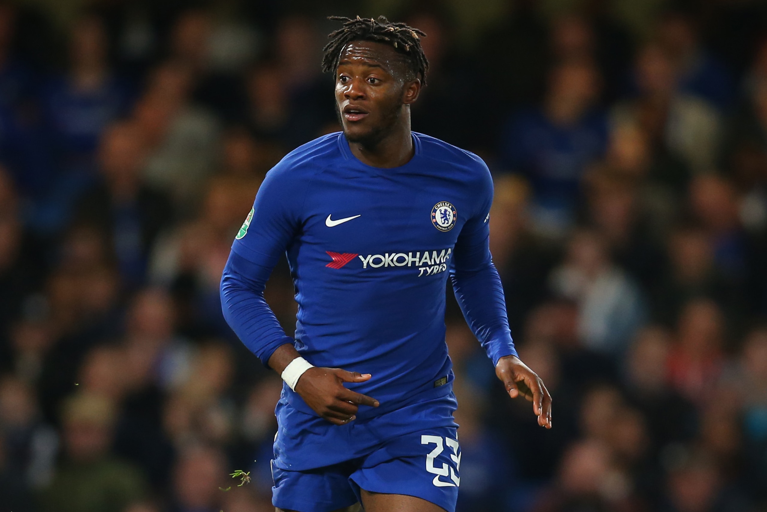 LONDON, ENGLAND - SEPTEMBER 20: Michy Batshuayi of Chelsea during the Carabao Cup Third Round match between Chelsea and Nottingham Forest at Stamford Bridge on September 20, 2017 in London, England. (Photo by Catherine Ivill - AMA/Getty Images)
