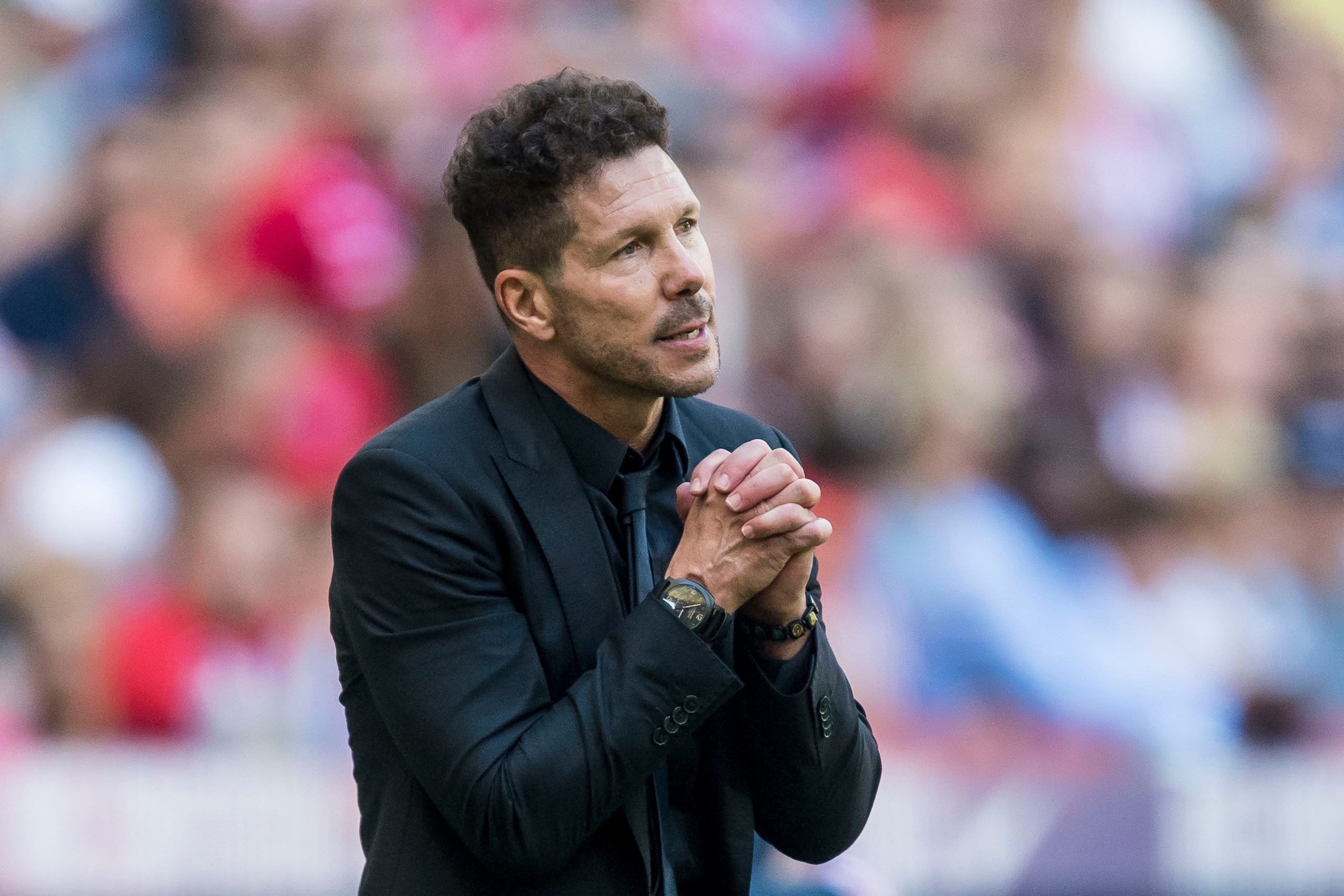MADRID, SPAIN - SEPTEMBER 23: Coach Diego Simeone of Atletico de Madrid reacts during the La Liga 2017-18 match between Atletico de Madrid and Sevilla FC at the Wanda Metropolitano on 23 September 2017 in Madrid, Spain. (Photo by Power Sport Images/Getty 