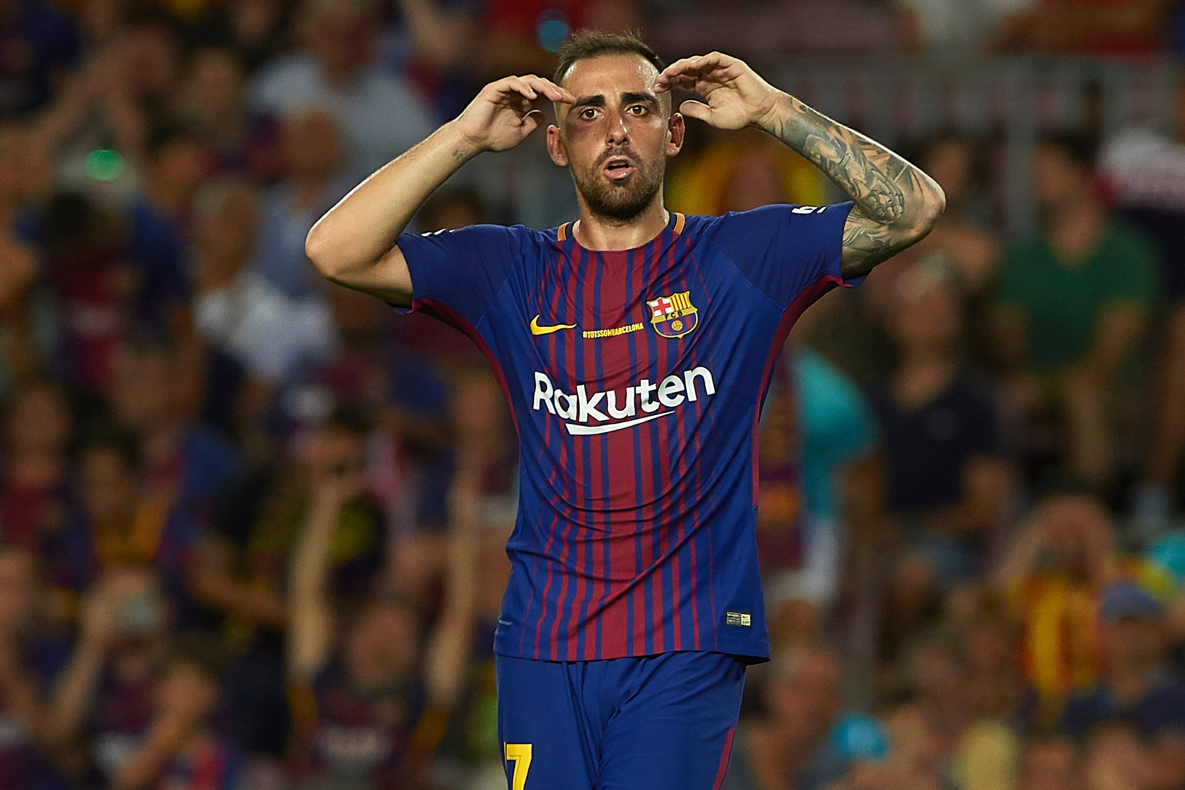 BARCELONA, SPAIN - AUGUST 20:  Paco Alcacer of Barcelona reacts during the La Liga match between Barcelona and Real Betis at Camp Nou on August 20, 2017 in Barcelona, Spain.  (Photo by Manuel Queimadelos Alonso/Getty Images)