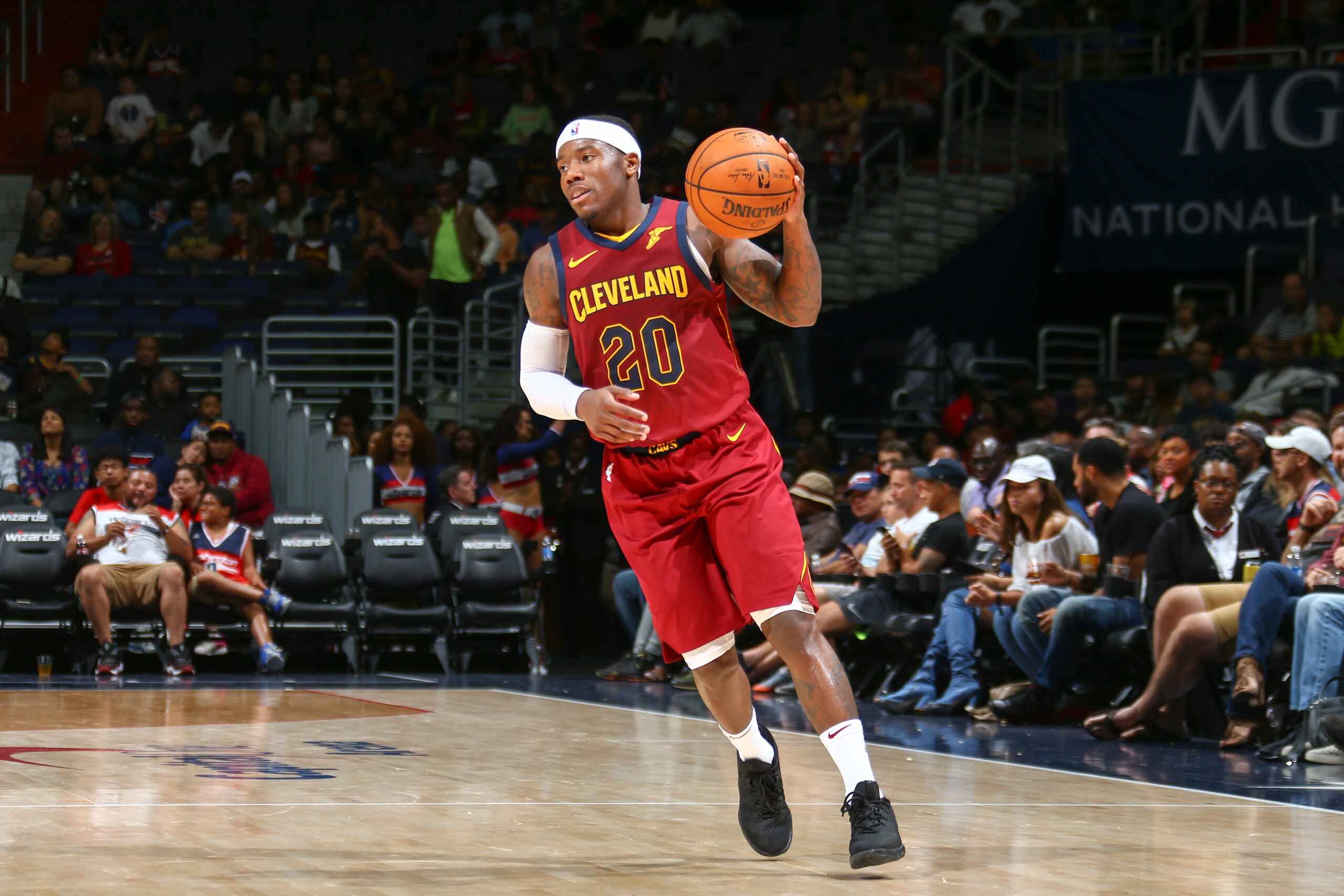 WASHINGTON, DC - OCTOBER 8:  Kay Felder #20 of the Cleveland Cavaliers handles the ball during the preseason game against the Washington Wizards on October 8, 2017 at Capital One Arena in Washington, DC. NOTE TO USER: User expressly acknowledges and agree