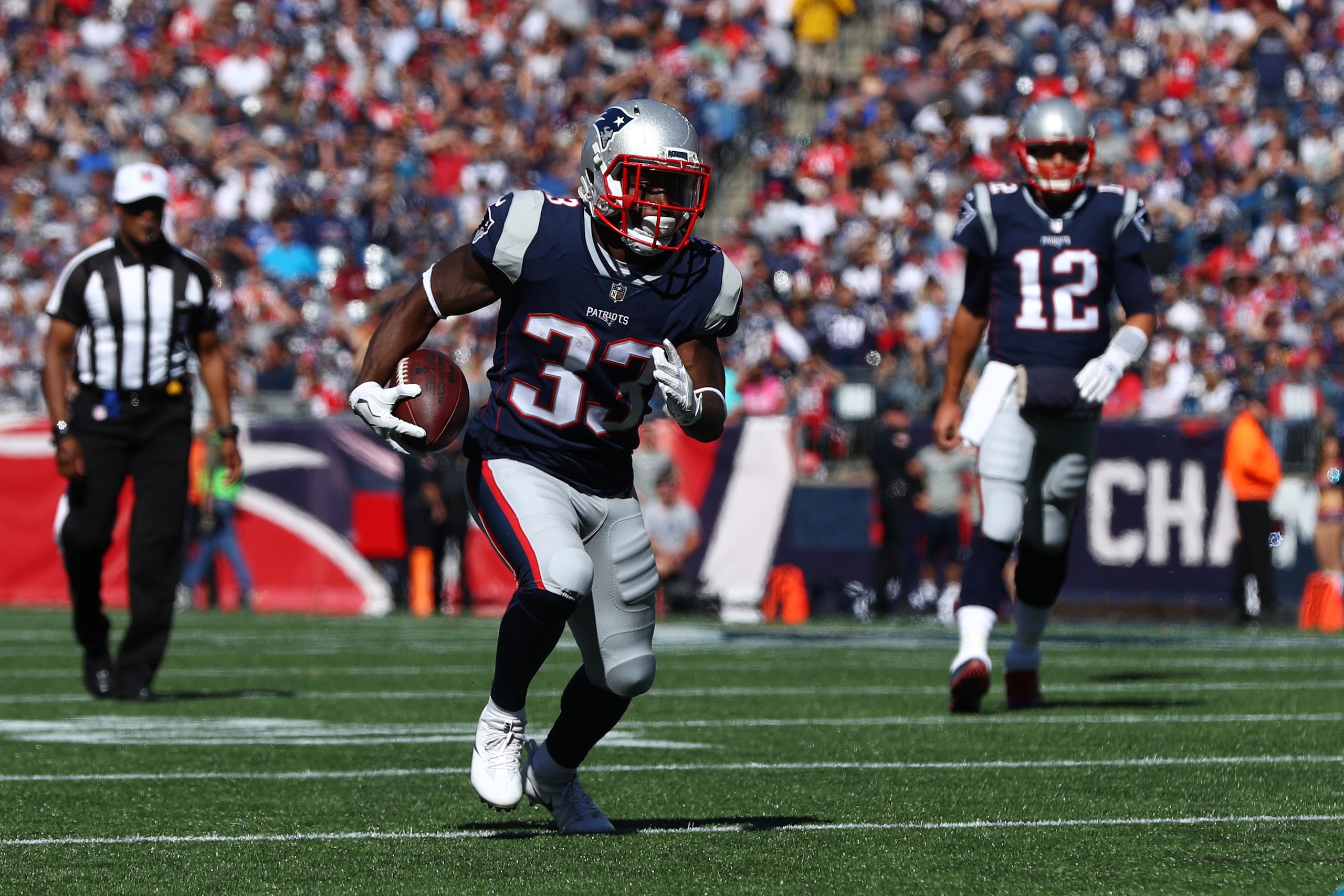 FOXBORO, MA - OCTOBER 1: Dion Lewis #33 of the New England Patriots carries the ball against the Carolina Panthers at Gillette Stadium on October 1, 2017 in Foxboro, Massachusetts.(Photo by Maddie Meyer/Getty Images)