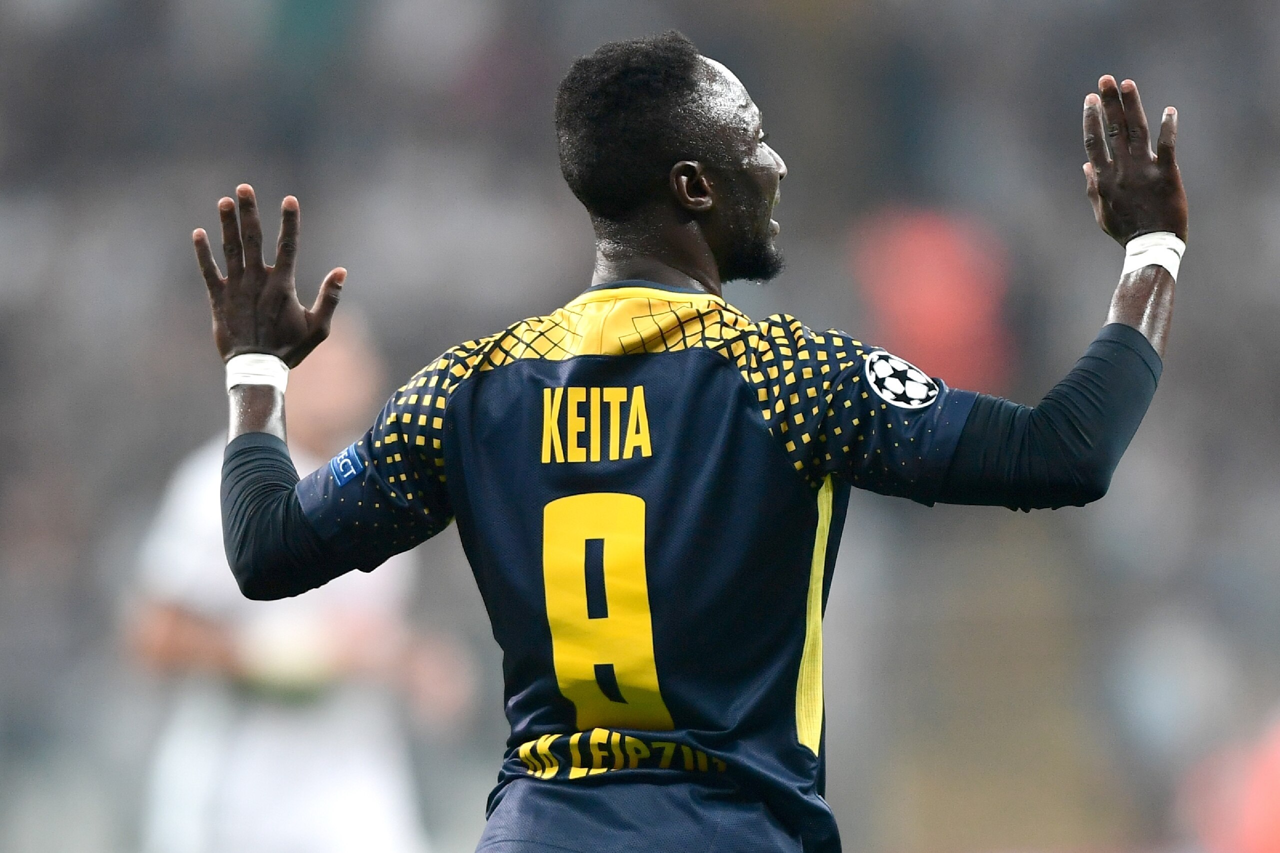 Leipzig's Naby Keita gestures during the UEFA Champions League group G football match between Besiktas and RB Leipzig at Vodafone Park stadium in Istanbul on September 26, 2017. / AFP PHOTO / OZAN KOSE        (Photo credit should read OZAN KOSE/AFP/Getty 