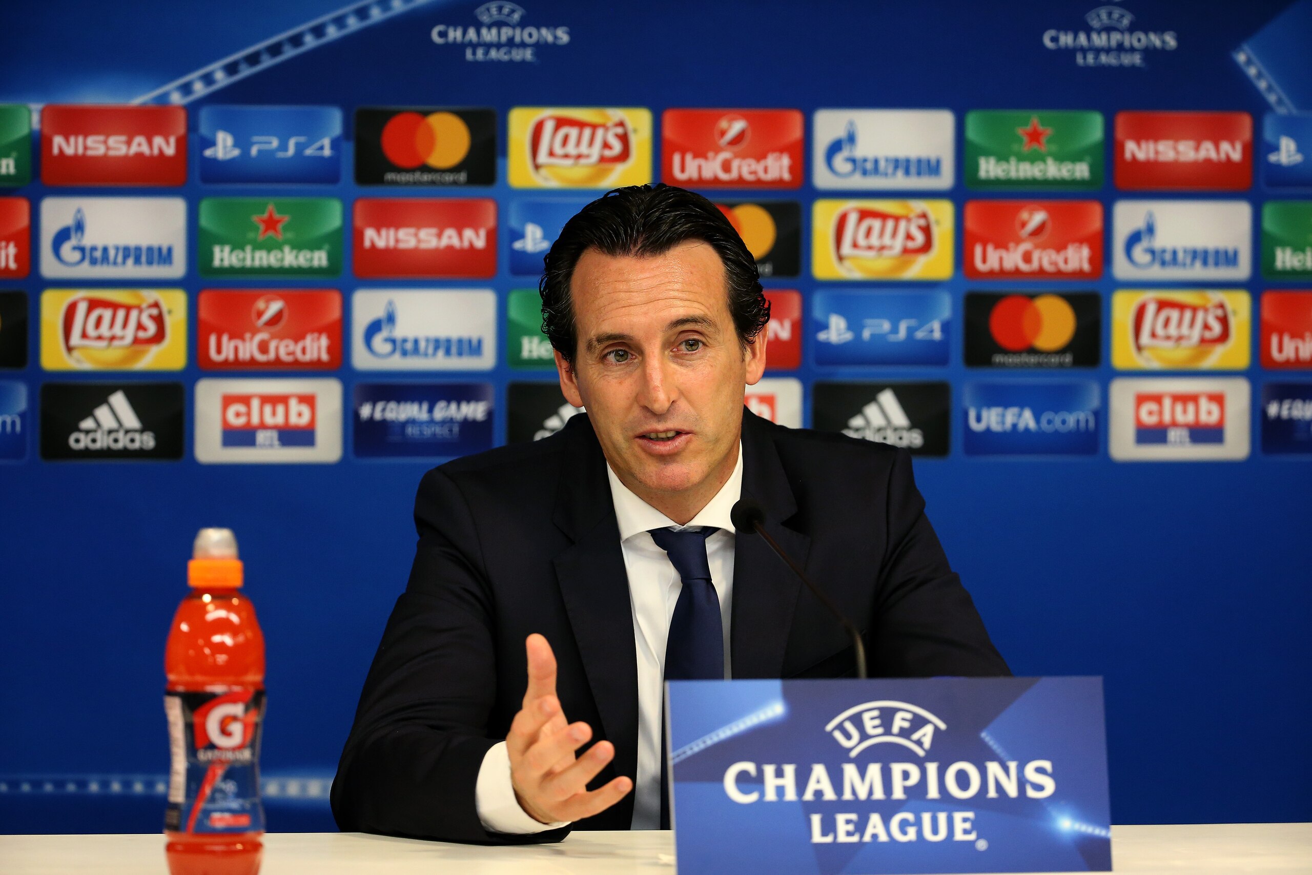 BRUSSELS, BELGIUM - OCTOBER 18: Coach  of PSG Unai Emery answers to the media following the UEFA Champions League match between RSC Anderlecht and Paris Saint Germain (PSG) at Constant Vanden Stock Stadium on October 18, 2017 in Anderlecht, Brussels, Belg