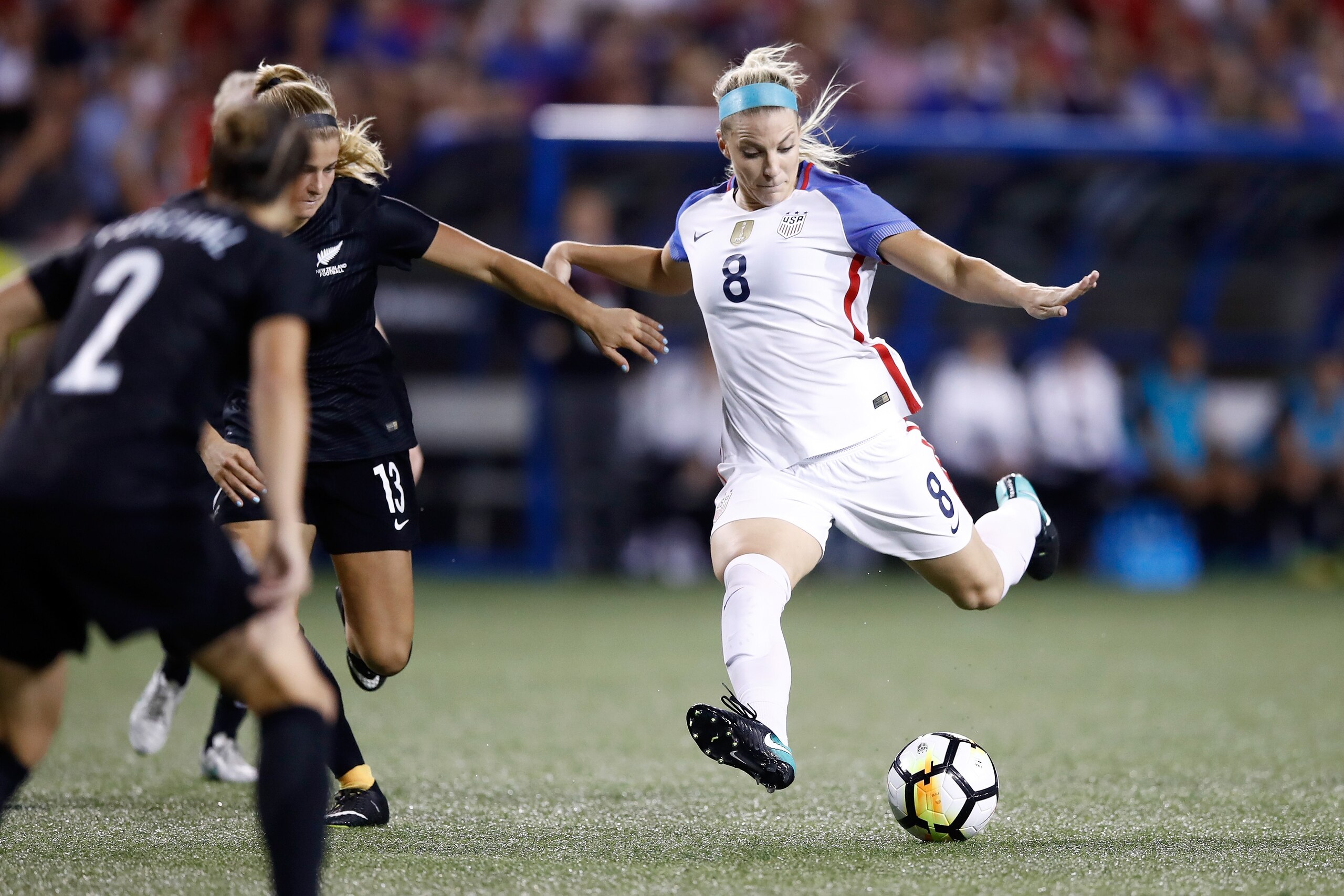 CINCINNATI, OH - SEPTEMBER 19: Julie Ertz #8 of the USA kicks the ball in the match against New Zealand at Nippert Stadium on September 19, 2017 in Cincinnati, Ohio. The USA won 5-0 in the international friendly match.  (Photo by Andy Lyons/Getty Images)