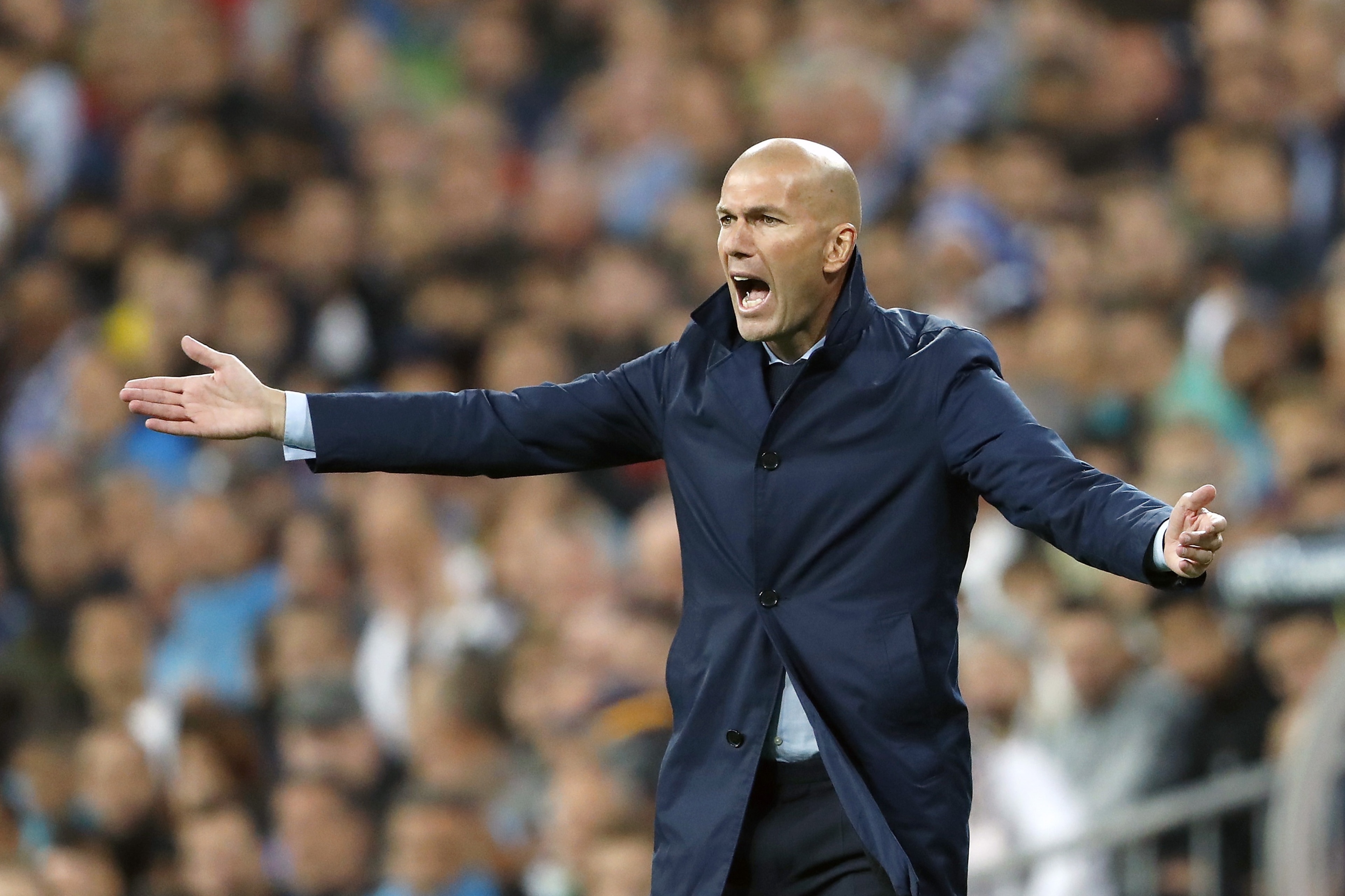 coach Zinedine Zidane of Real Madrid during the UEFA Champions League group H match between Real Madrid and Tottenham Hotspur on October 17, 2017 at the Santiago Bernabeu stadium in Madrid, Spain.(Photo by VI Images via Getty Images)