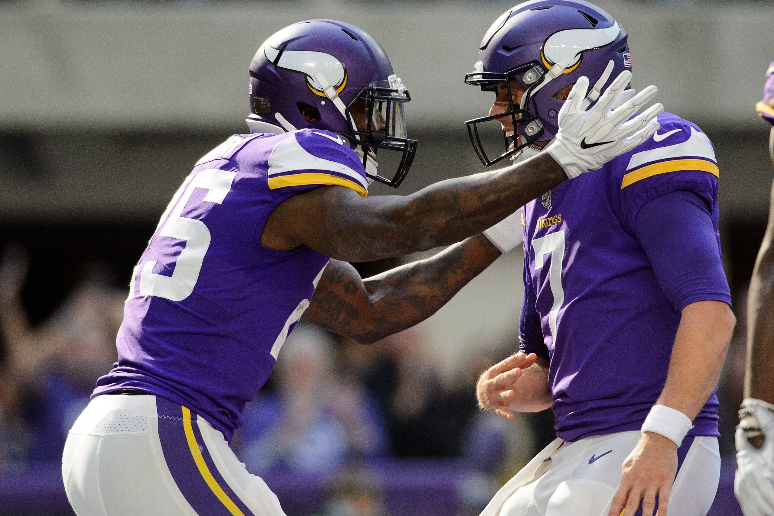 MINNEAPOLIS, MN - OCTOBER 22: Latavius Murray #25 and Case Keenum #7 of the Minnesota Vikings celebrate a touchdown against the Baltimore Ravens during the game on October 22, 2017 at US Bank Stadium in Minneapolis, Minnesota. (Photo by Hannah Foslien/Get MINNEAPOLIS, MN - OCTOBER 22: Latavius Murray #25 and Case Keenum #7 of the Minnesota Vikings celebrate a touchdown against the Baltimore Ravens during the game on October 22, 2017 at US Bank Stadium in Minneapolis, Minnesota. (Photo by Hannah Foslien/Get