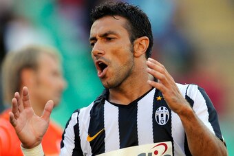 BARI, ITALY - AUGUST 29:  Fabio Quagliarella of Juventus reacts during the Serie A match between Bari and Juventus at Stadio San Nicola on August 29, 2010 in Bari, Italy.  (Photo by Giuseppe Bellini/Getty Images)