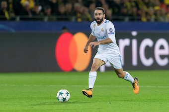 DORTMUND, GERMANY - SEPTEMBER 26: Daniel Carvajal of Real Madrid controls the ball during the UEFA Champions League group H match between Borussia Dortmund and Real Madrid at Signal Iduna Park on September 26, 2017 in Dortmund, Germany. (Photo by TF-Image