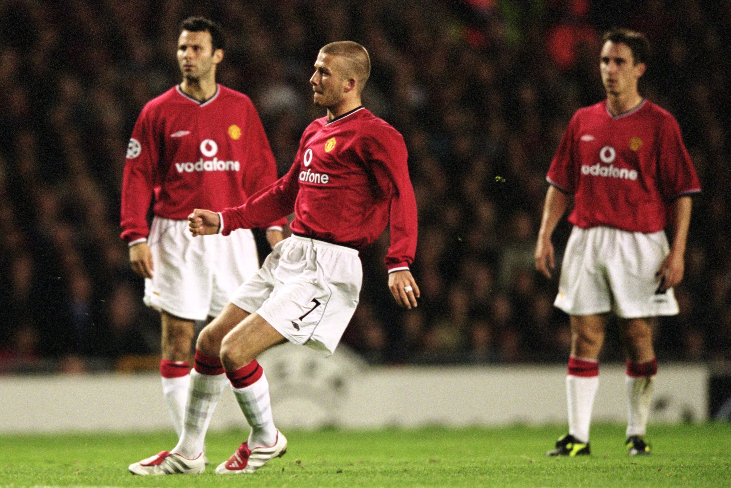 17 Oct 2001: David Beckham of Man Utd takes a free-kick during the UEFA Champions League match between Manchester United and Deportivo La Coruna played at Old Trafford in Manchester, England. Deportivo won the match 3 - 2. \ Mandatory Credit: Clive Brun 17 Oct 2001: David Beckham of Man Utd takes a free-kick during the UEFA Champions League match between Manchester United and Deportivo La Coruna played at Old Trafford in Manchester, England. Deportivo won the match 3 - 2. \ Mandatory Credit: Clive Brun