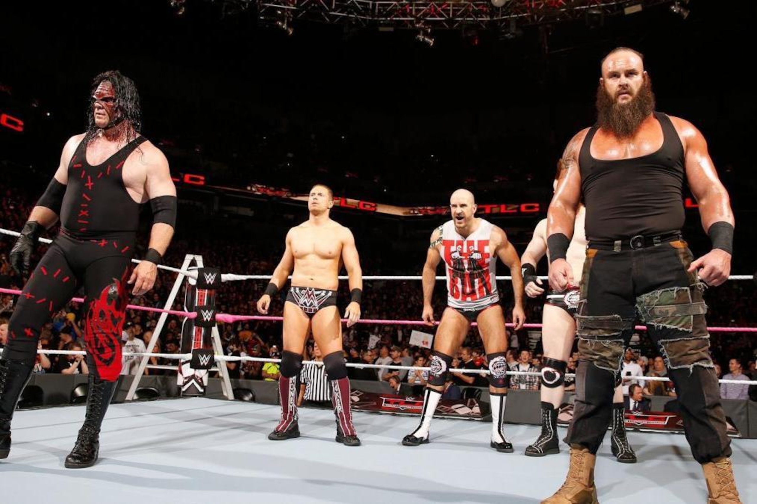 Kane and Braun Strowman's alliance didn't last long. Kane and Braun Strowman's alliance didn't last long.