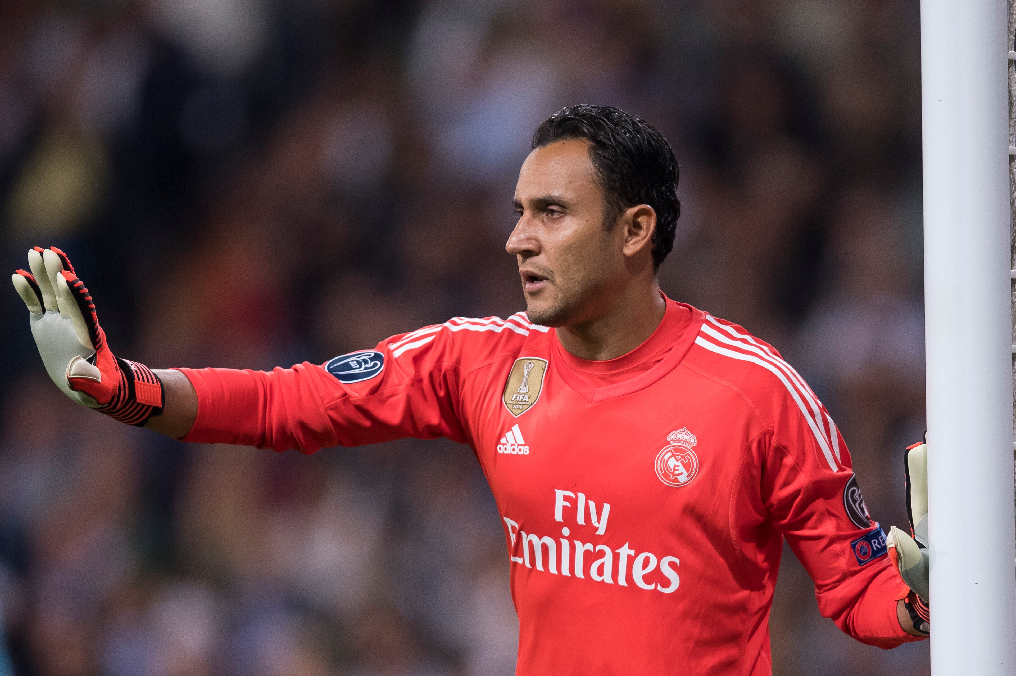 MADRID, SPAIN - OCTOBER 17: Goalkeeper Keylor Navas of Real Madrid gestures during the UEFA Champions League 2017-18 match between Real Madrid and Tottenham Hotspur FC at Estadio Santiago Bernabeu on 17 October 2017 in Madrid, Spain. (Photo by Power Sport