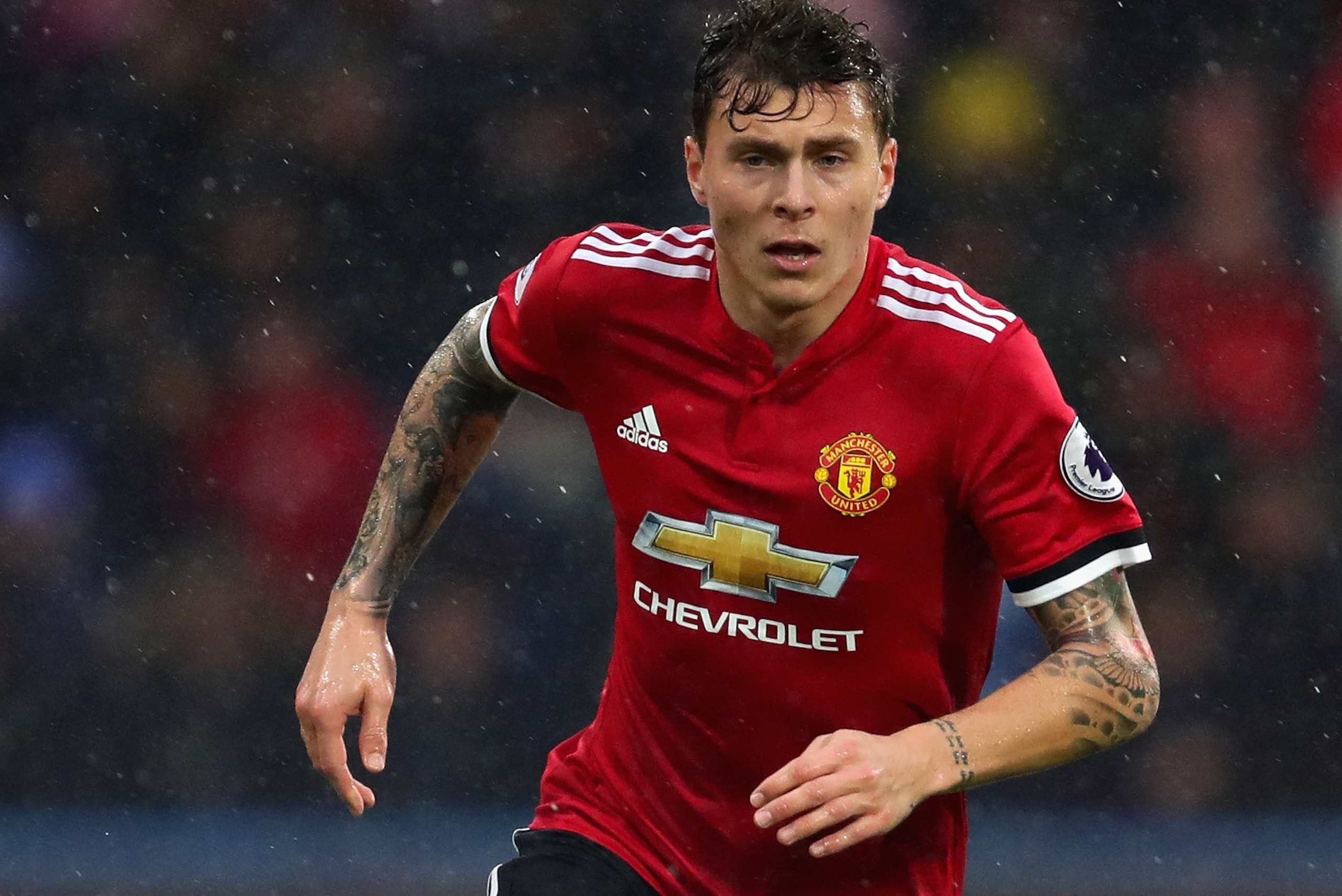 HUDDERSFIELD, ENGLAND - OCTOBER 21:  Victor Lindelof of Manchester United in action during the Premier League match between Huddersfield Town and Manchester United at John Smith's Stadium on October 21, 2017 in Huddersfield, England.  (Photo by Chris Brun