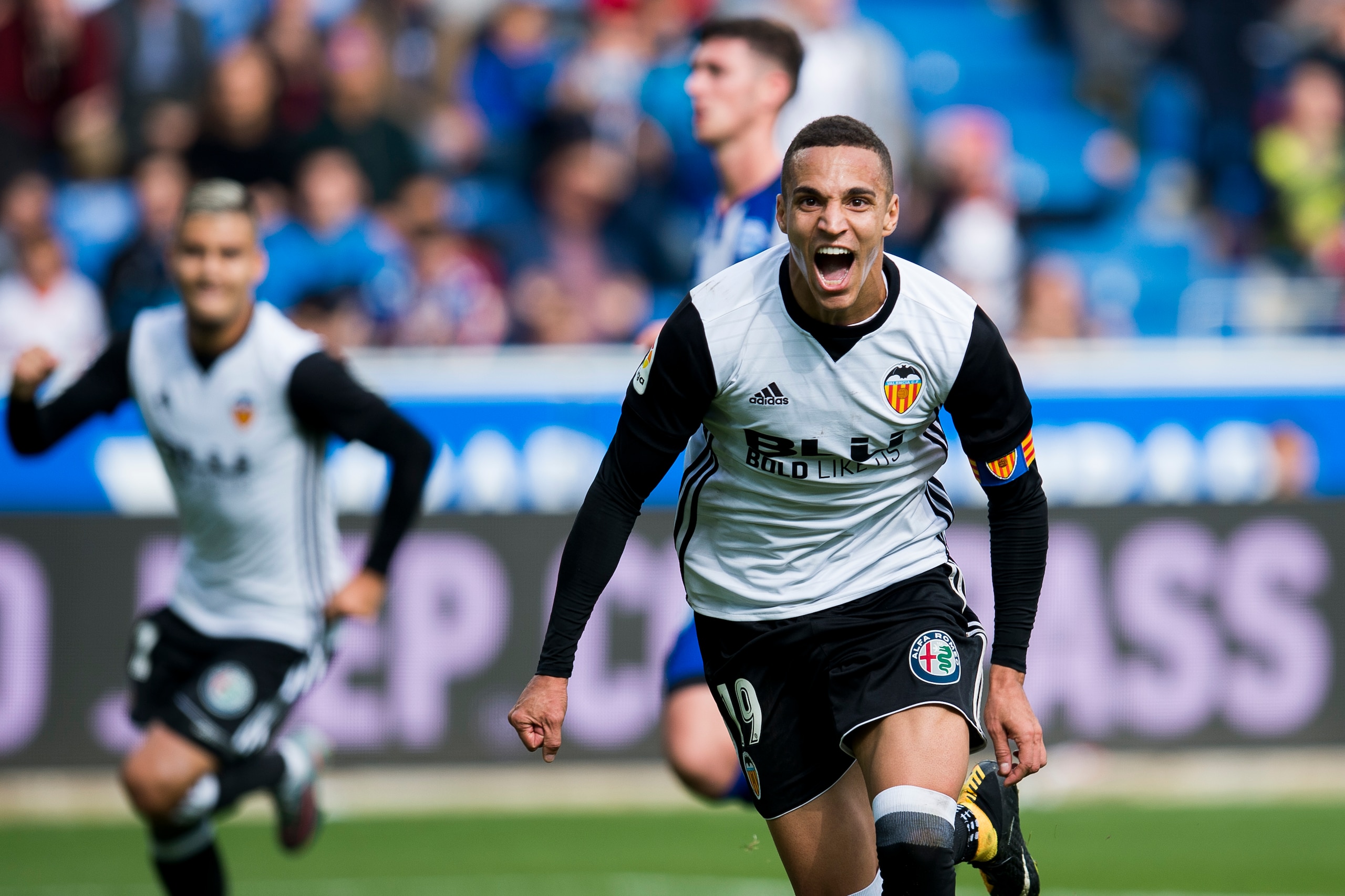 VITORIA-GASTEIZ, SPAIN - OCTOBER 28:  Rodrigo Moreno of Valencia CF celebrates after scoring his team's second goal during the La Liga match between Deportivo Alaves and Valencia CF at Estadio de Mendizorroza on October 28, 2017 in Vitoria-Gasteiz, Spain.