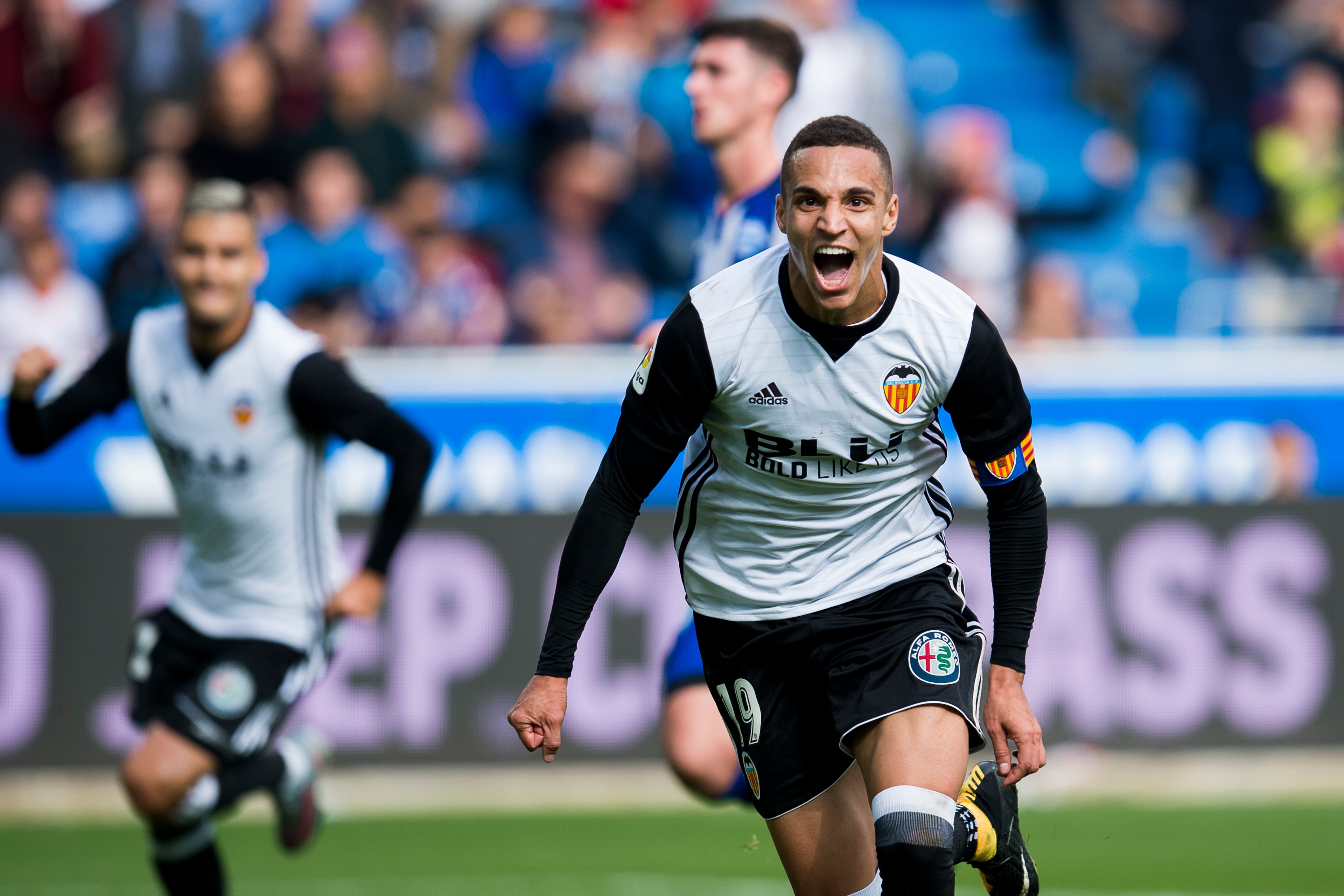 VITORIA-GASTEIZ, SPAIN - OCTOBER 28:  Rodrigo Moreno of Valencia CF celebrates after scoring his team's second goal during the La Liga match between Deportivo Alaves and Valencia CF at Estadio de Mendizorroza on October 28, 2017 in Vitoria-Gasteiz, Spain.