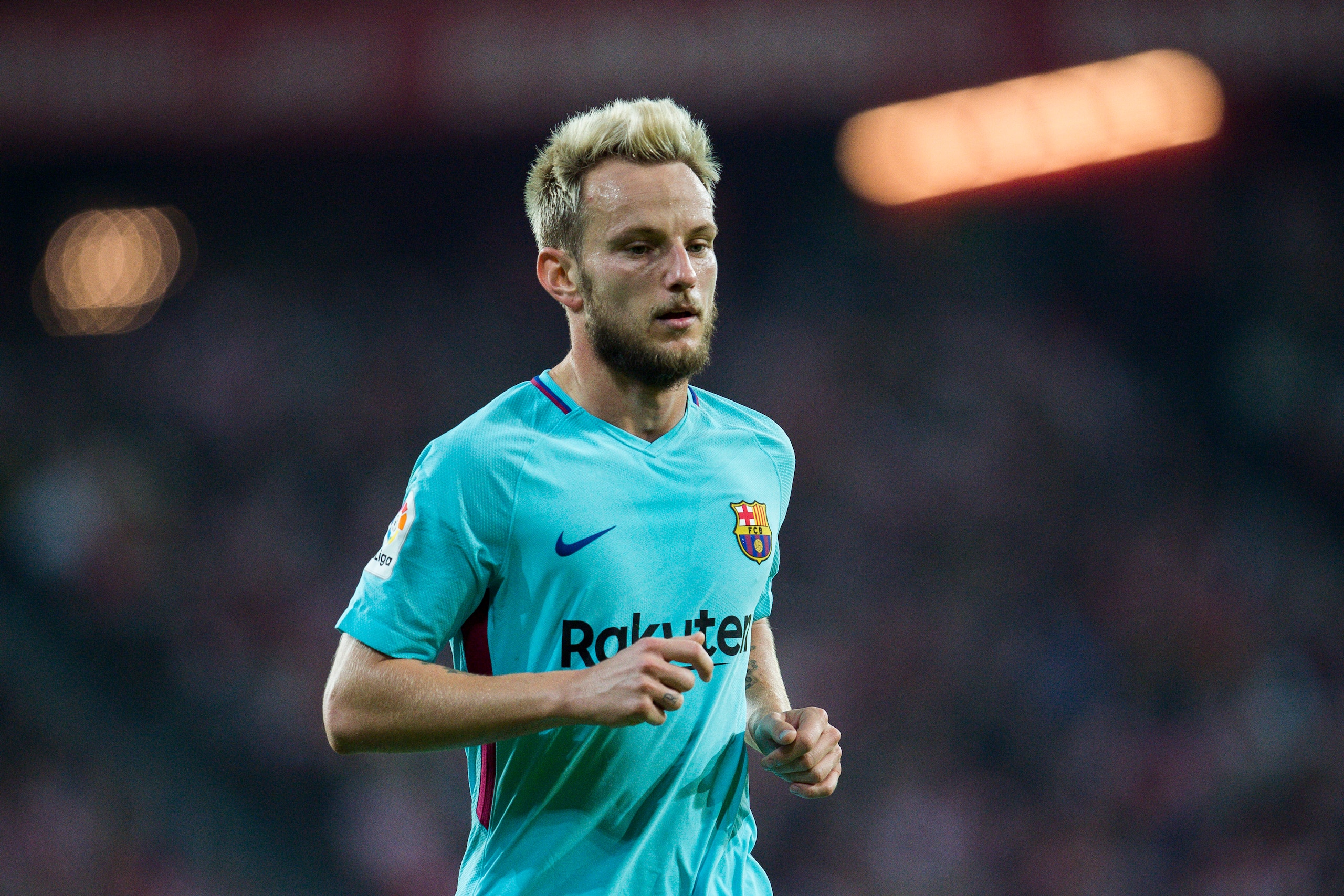 BILBAO, SPAIN - OCTOBER 28:  Ivan Rakitic of FC Barcelona reacts during the La Liga match between Athletic Club Bilbao and FC Barcelona at San Mames Stadium on October 28, 2017 in Bilbao, Spain.  (Photo by Juan Manuel Serrano Arce/Getty Images)
