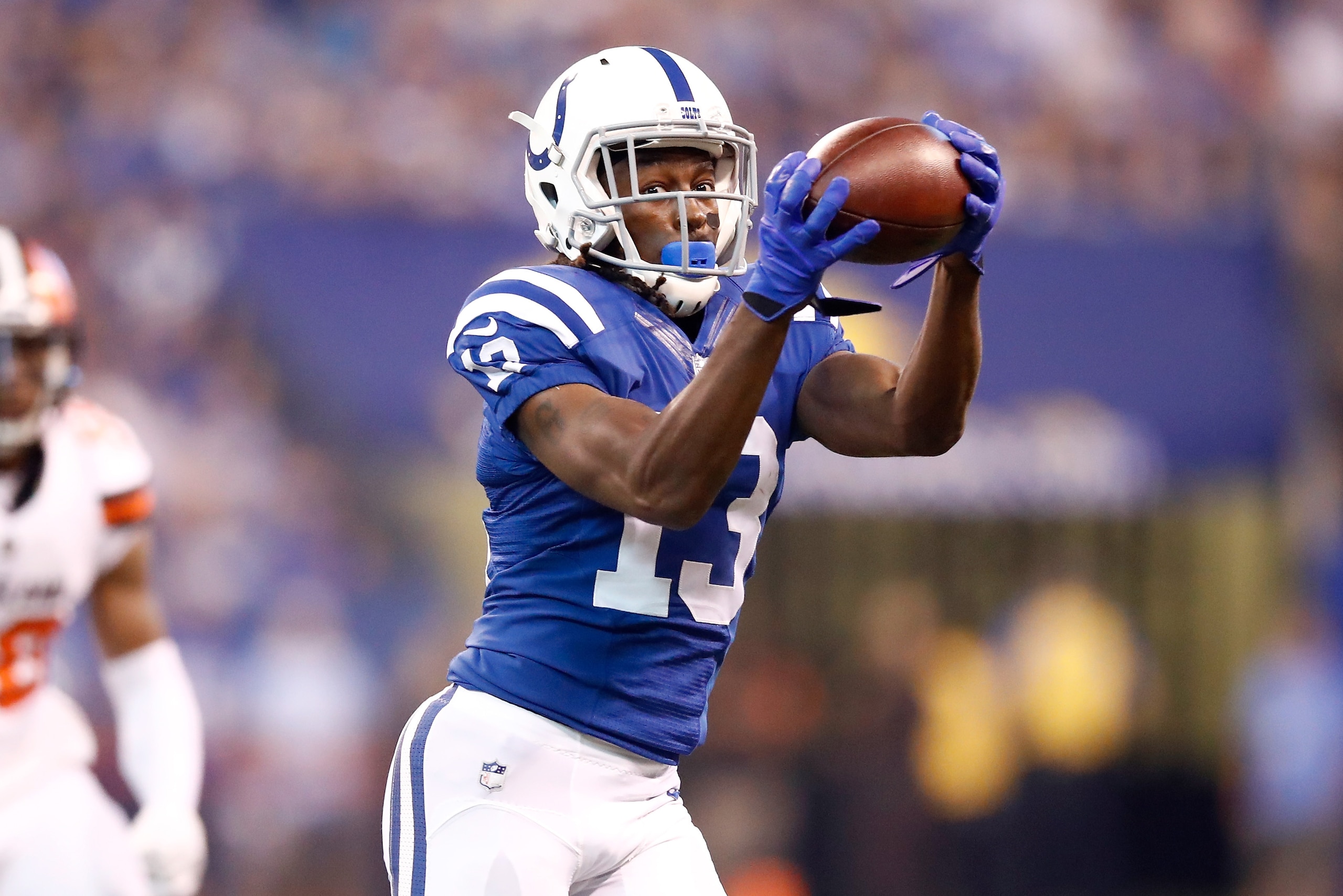 INDIANAPOLIS, IN - SEPTEMBER 24:  T.Y. Hilton #13 of the Indianapolis Colts catches a pass during the game against the Cleveland Browns at Lucas Oil Stadium on September 24, 2017 in Indianapolis, Indiana.  (Photo by Andy Lyons/Getty Images)