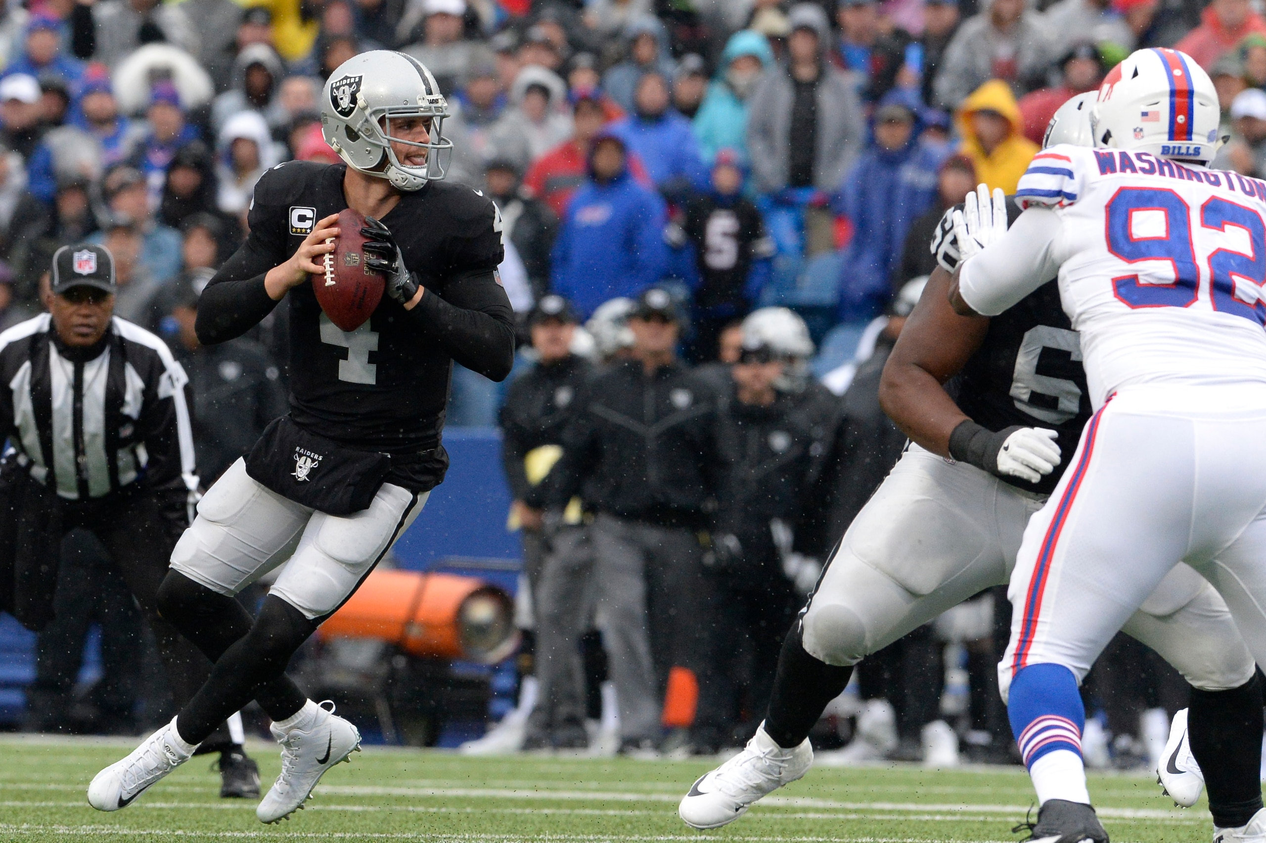 Carr's ability to engineer comeback wins was crucial to the Raiders' success in 2016 but also revealed a tight margin for error that has hurt Oakland this season.