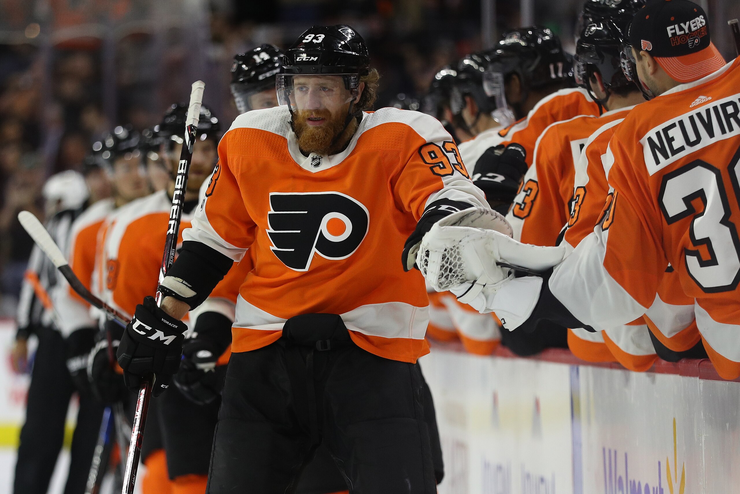 PHILADELPHIA, PA - OCTOBER 24: Jakub Voracek #93 of the Philadelphia Flyers celebrates with teammates against the Anaheim Ducks at Wells Fargo Center on October 24, 2017 in Philadelphia, Pennsylvania. (Photo by Patrick Smith/Getty Images)