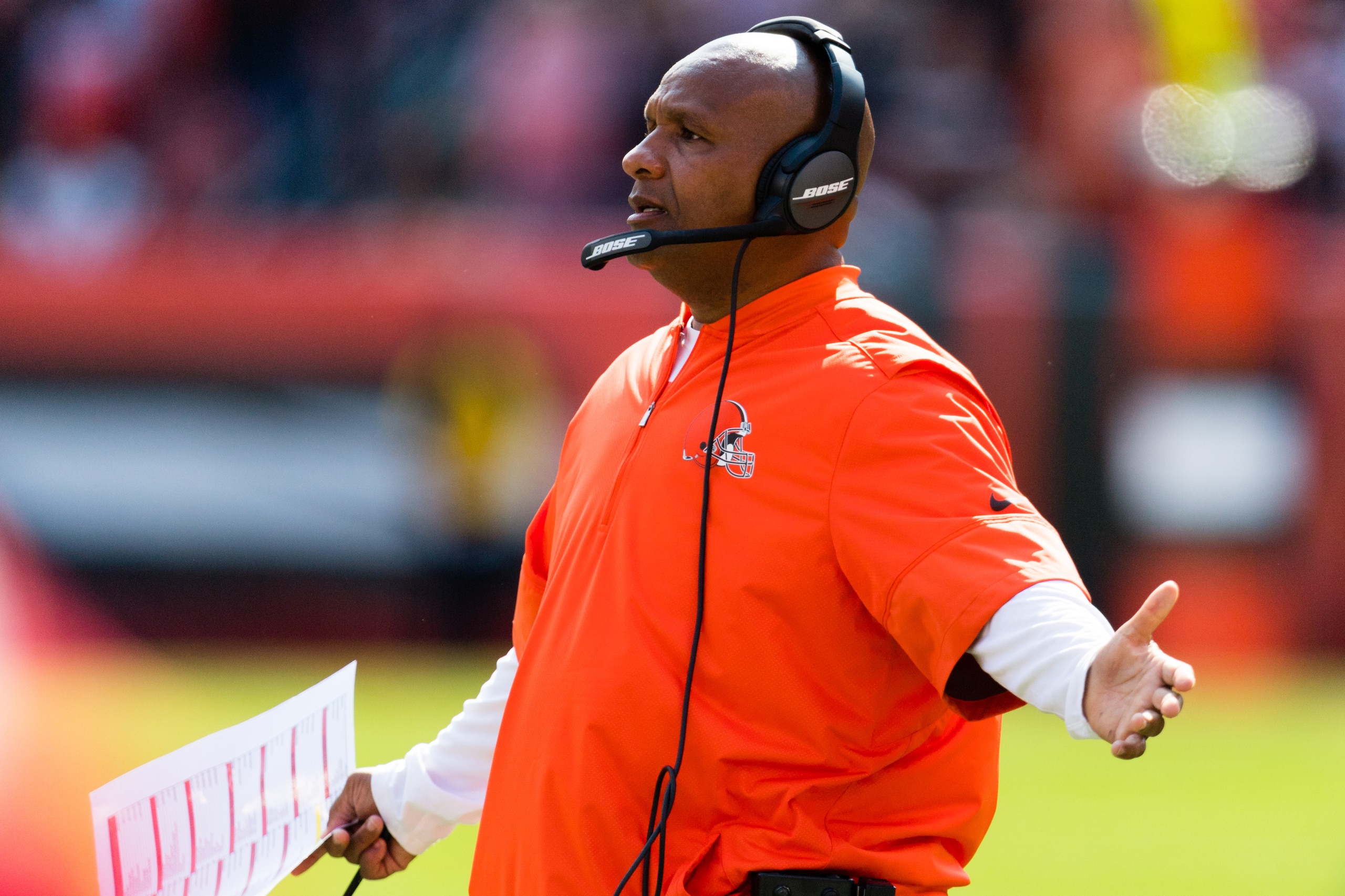 CLEVELAND, OH - SEPTEMBER 10: Head coach Hue Jackson of the Cleveland Browns reacts to a call during the second half against the Pittsburgh Steelers at FirstEnergy Stadium on September 10, 2017 in Cleveland, Ohio. The Steelers defeated the Browns 21-18. ( CLEVELAND, OH - SEPTEMBER 10: Head coach Hue Jackson of the Cleveland Browns reacts to a call during the second half against the Pittsburgh Steelers at FirstEnergy Stadium on September 10, 2017 in Cleveland, Ohio. The Steelers defeated the Browns 21-18. (