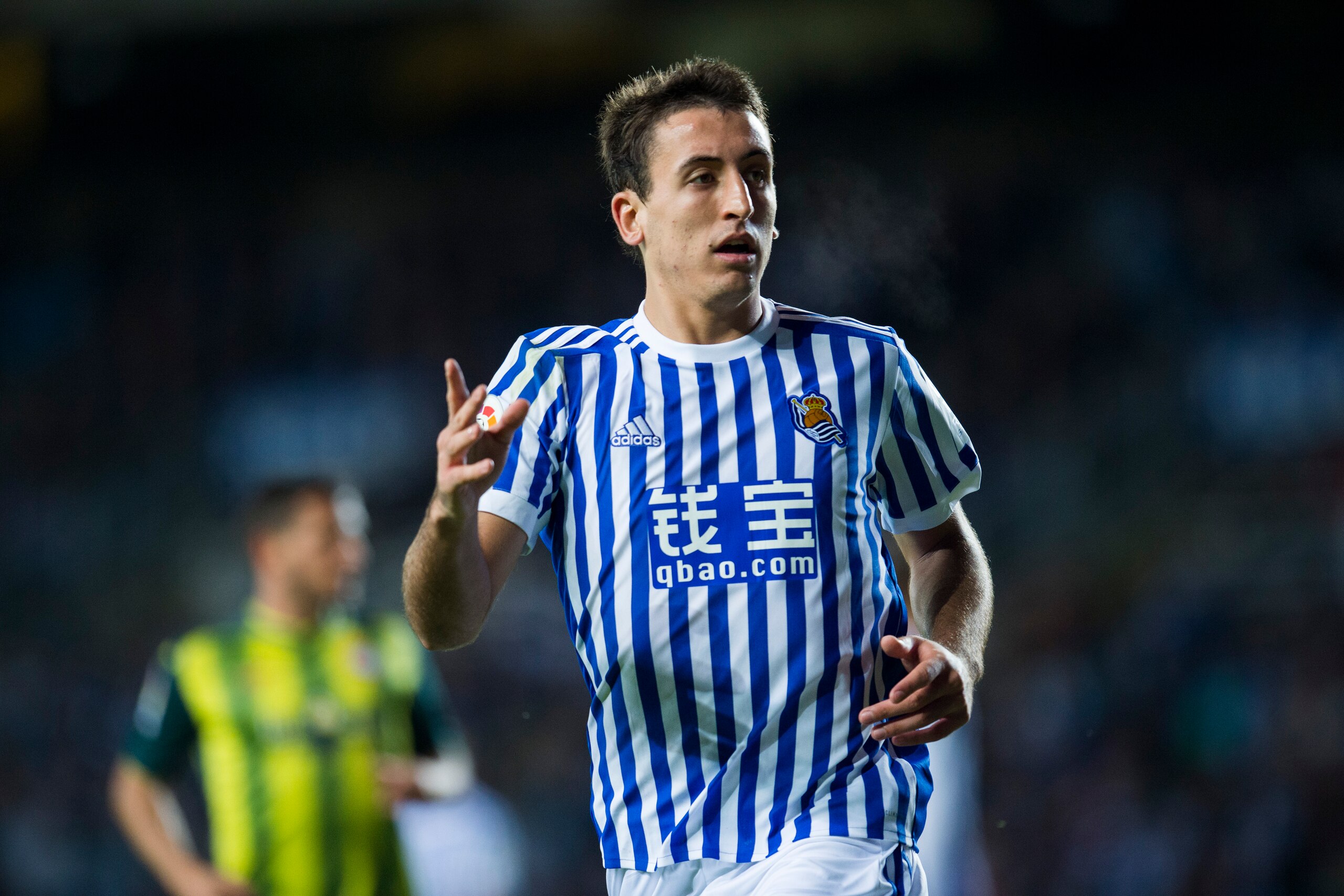 SAN SEBASTIAN, SPAIN - OCTOBER 23: Mikel Oyarzabal of Real Sociedad reacts during the La Liga match between Real Sociedad de Futbol and RCD Espanyol at Estadio Anoeta on October 23, 2017 in San Sebastian, Spain. (Photo by Juan Manuel Serrano Arce/Getty SAN SEBASTIAN, SPAIN - OCTOBER 23: Mikel Oyarzabal of Real Sociedad reacts during the La Liga match between Real Sociedad de Futbol and RCD Espanyol at Estadio Anoeta on October 23, 2017 in San Sebastian, Spain. (Photo by Juan Manuel Serrano Arce/Getty