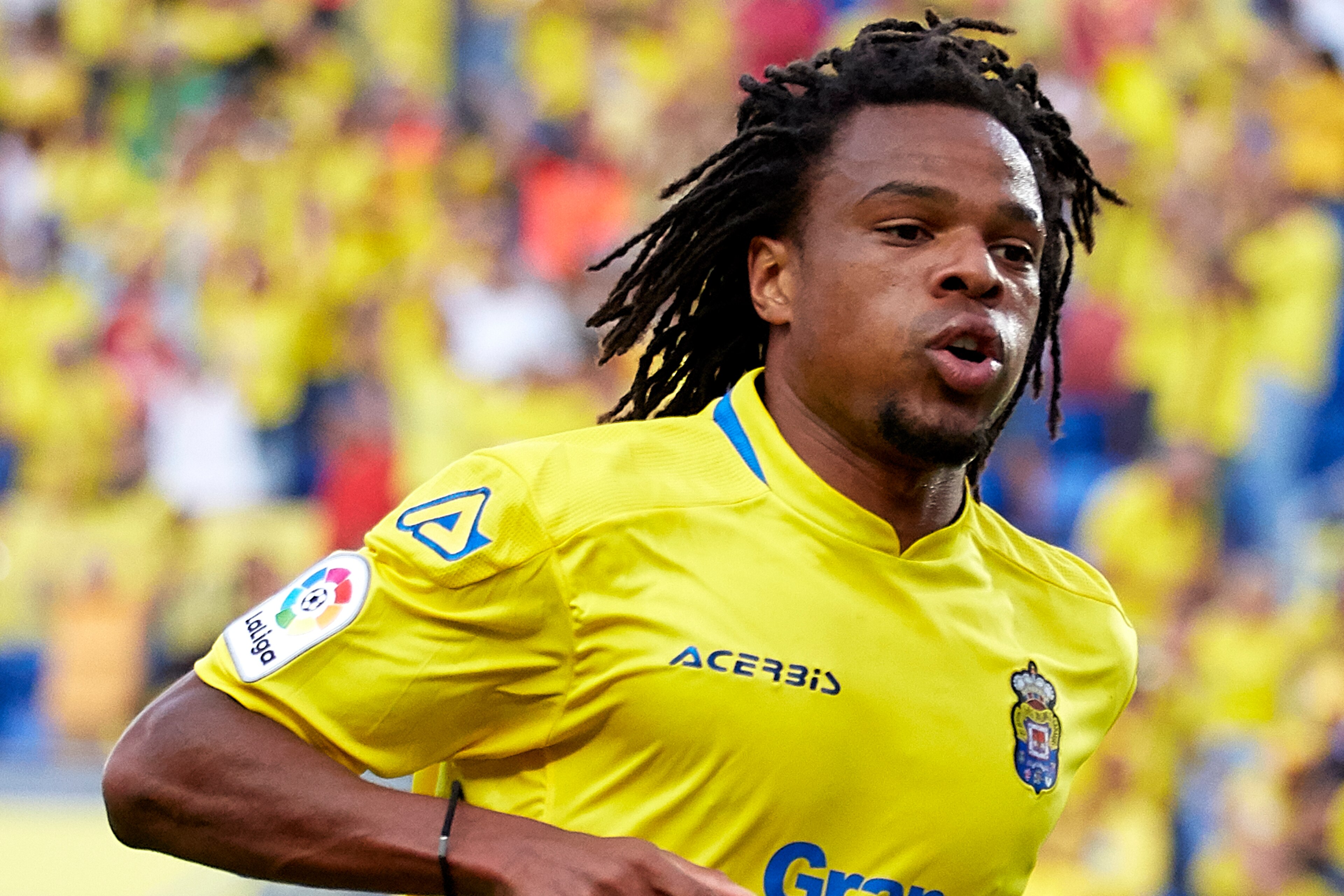 LAS PALMAS, SPAIN - SEPTEMBER 17:  Loic Remy of Las Palmas celebrates scoring his team's first goal during the La Liga match between Las Palmas and Athletic Club at Estadio Gran Canaria on September 17, 2017 in Las Palmas, Spain.  (Photo by fotopress/Gett
