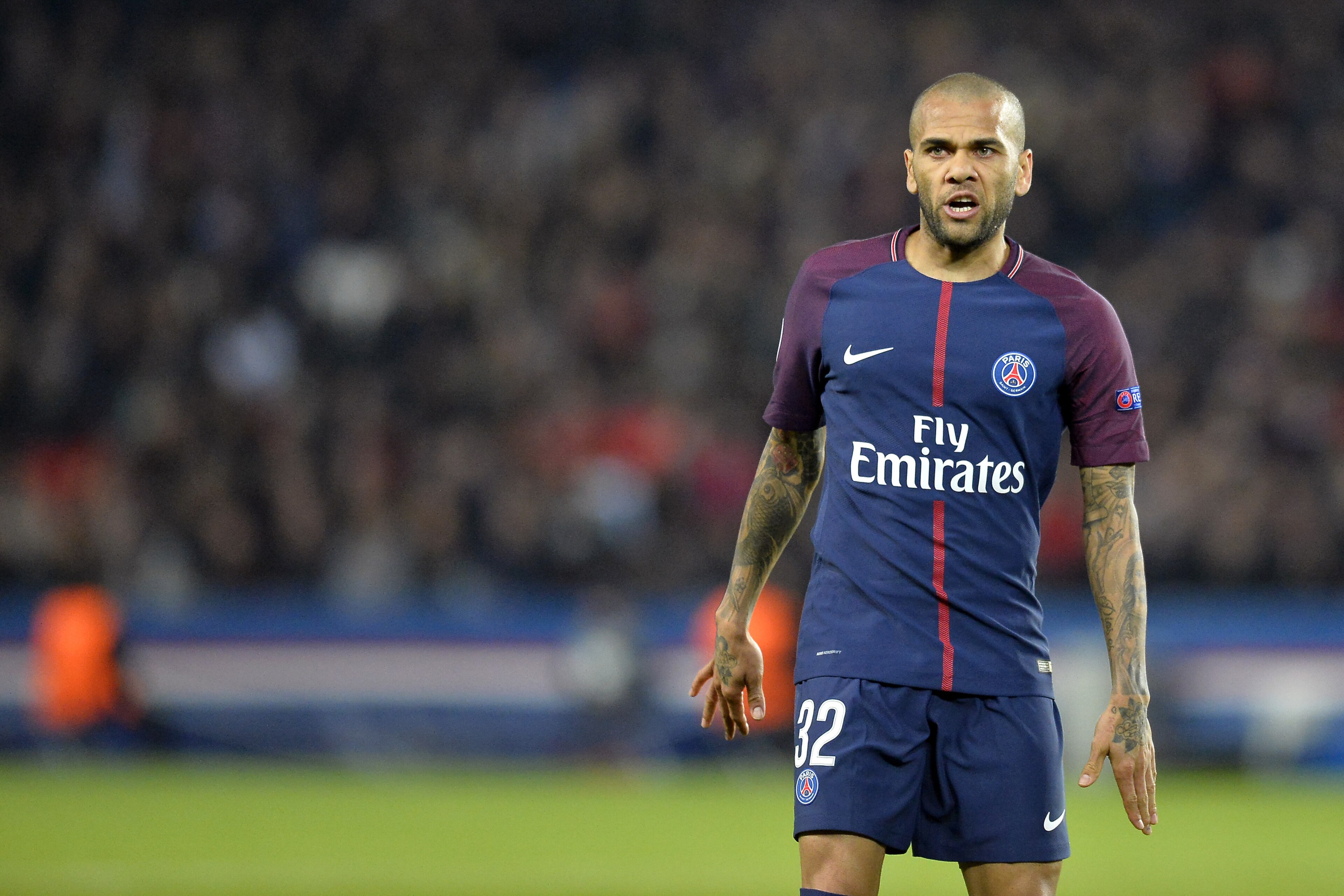 PARIS, FRANCE - OCTOBER 31:  Dani Alves of Paris-Germain reacts during the UEFA Champions League group B match between Paris Saint-Germain and RSC Anderlecht at Parc des Princes on October 31, 2017 in Paris, France.  (Photo by Aurelien Meunier/Getty Image